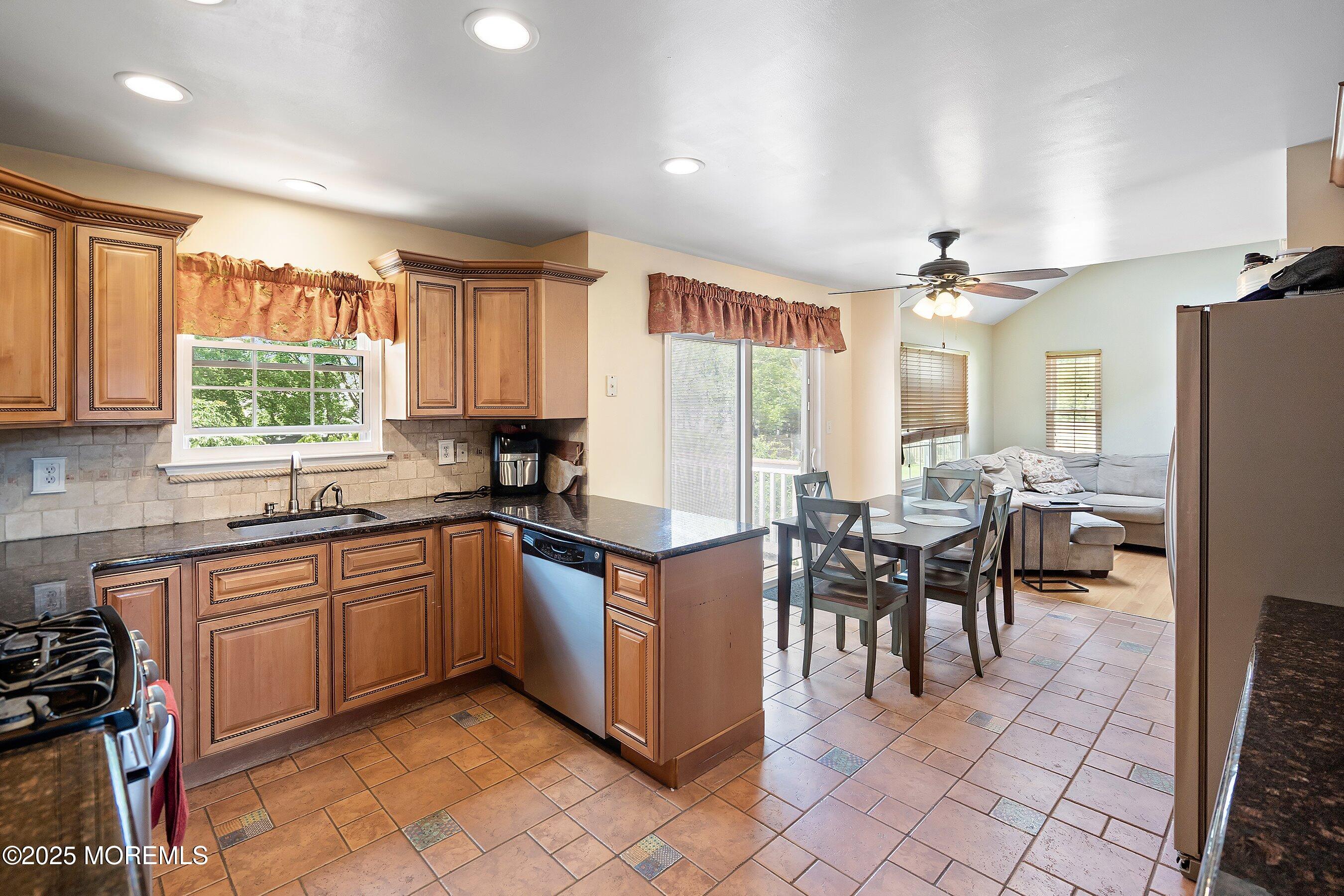 6 Palmer Lane, Englishtown, New Jersey image 8