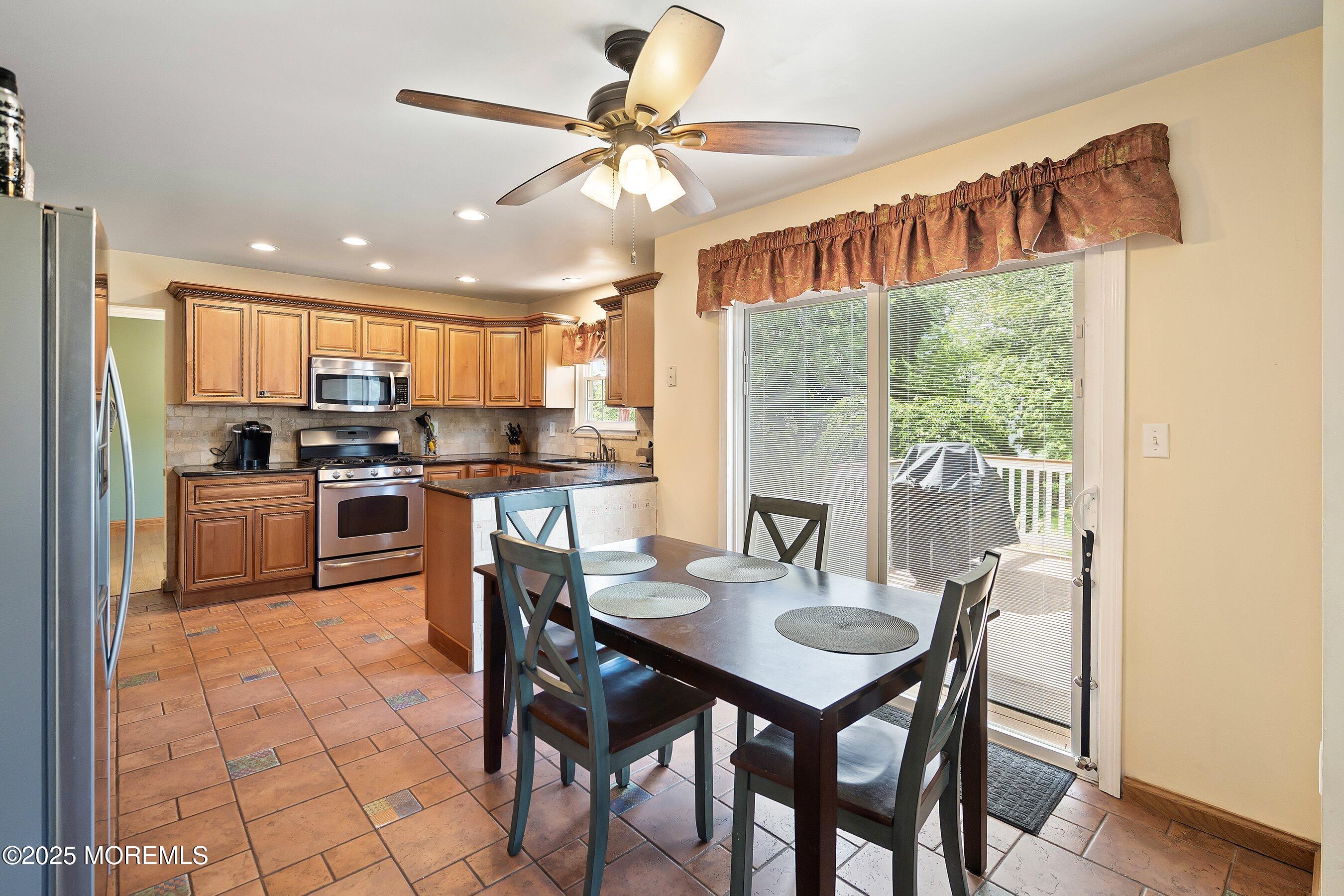 6 Palmer Lane, Englishtown, New Jersey image 10