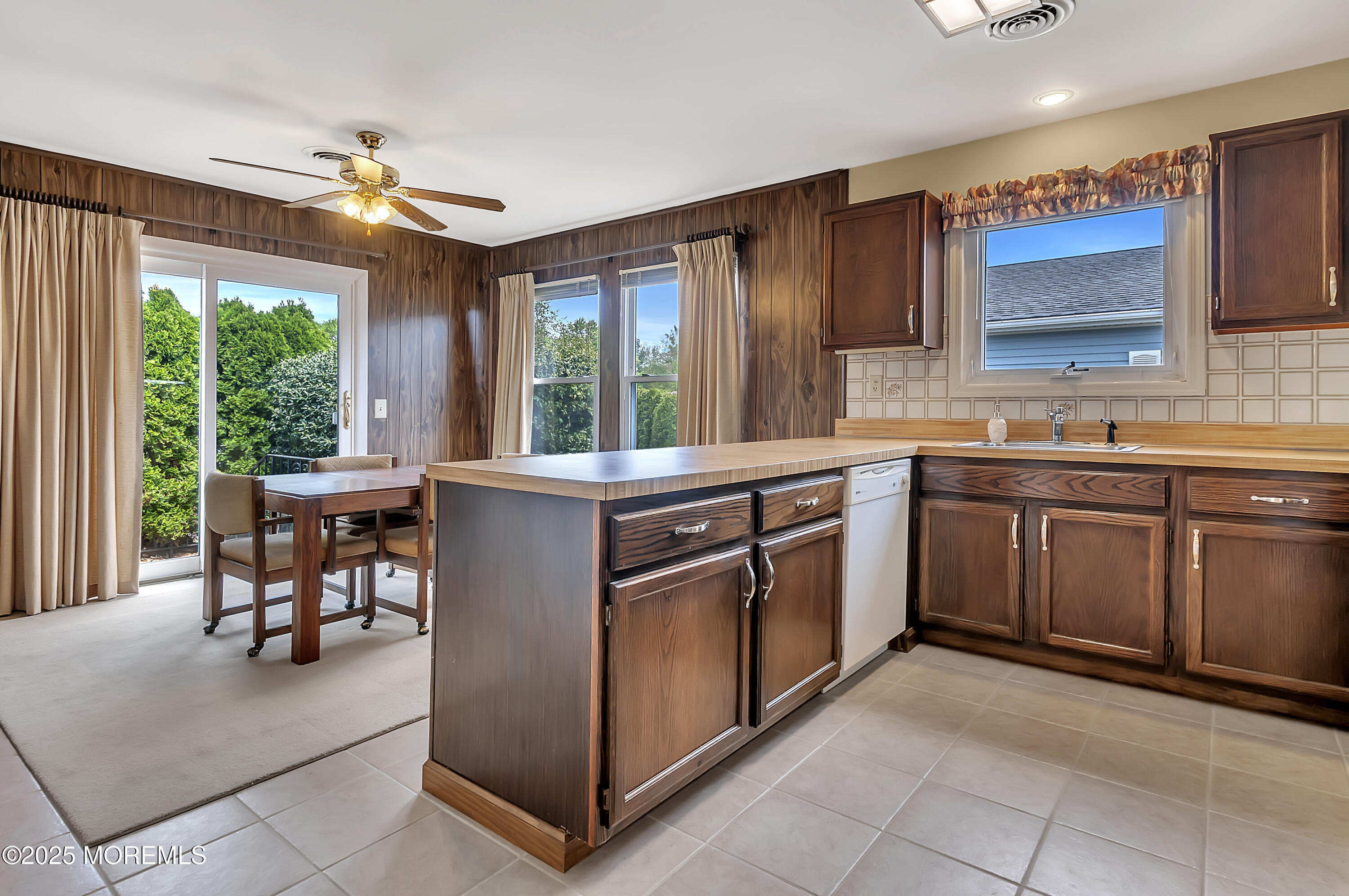 3 Virgin Islands Drive, Toms River, New Jersey image 7