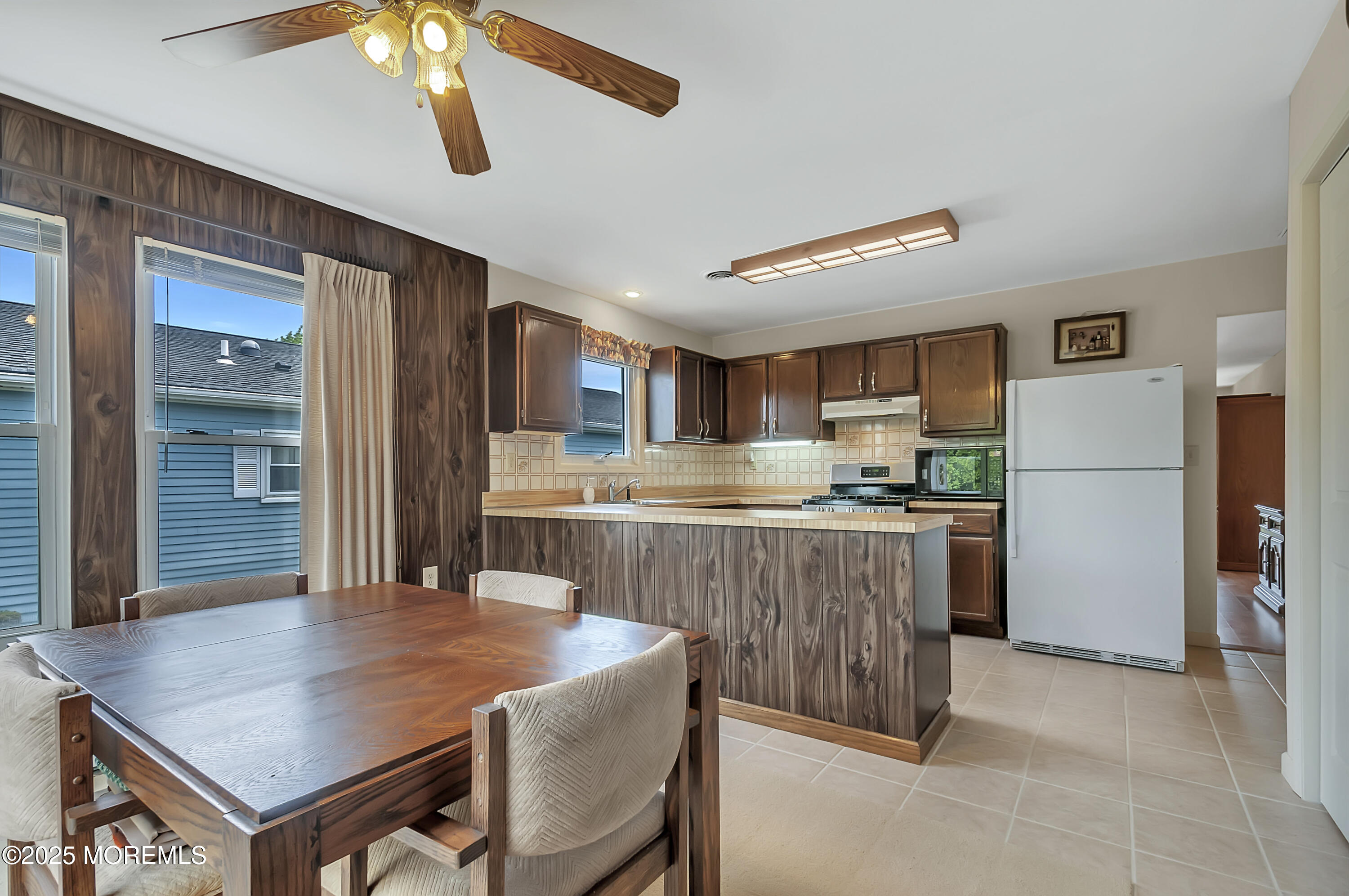 3 Virgin Islands Drive, Toms River, New Jersey image 8