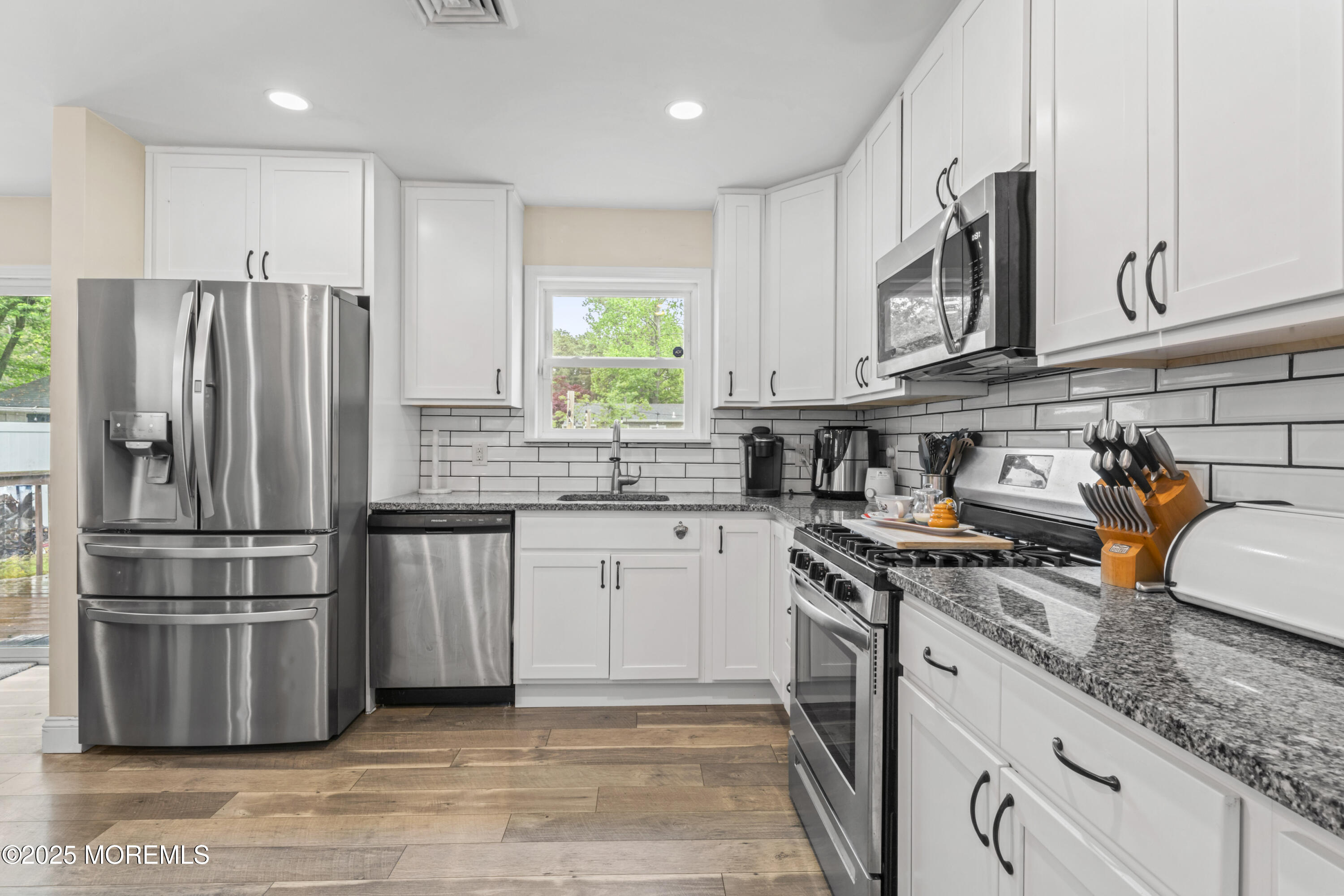 307 Seminole Trail, Browns Mills, New Jersey image 10