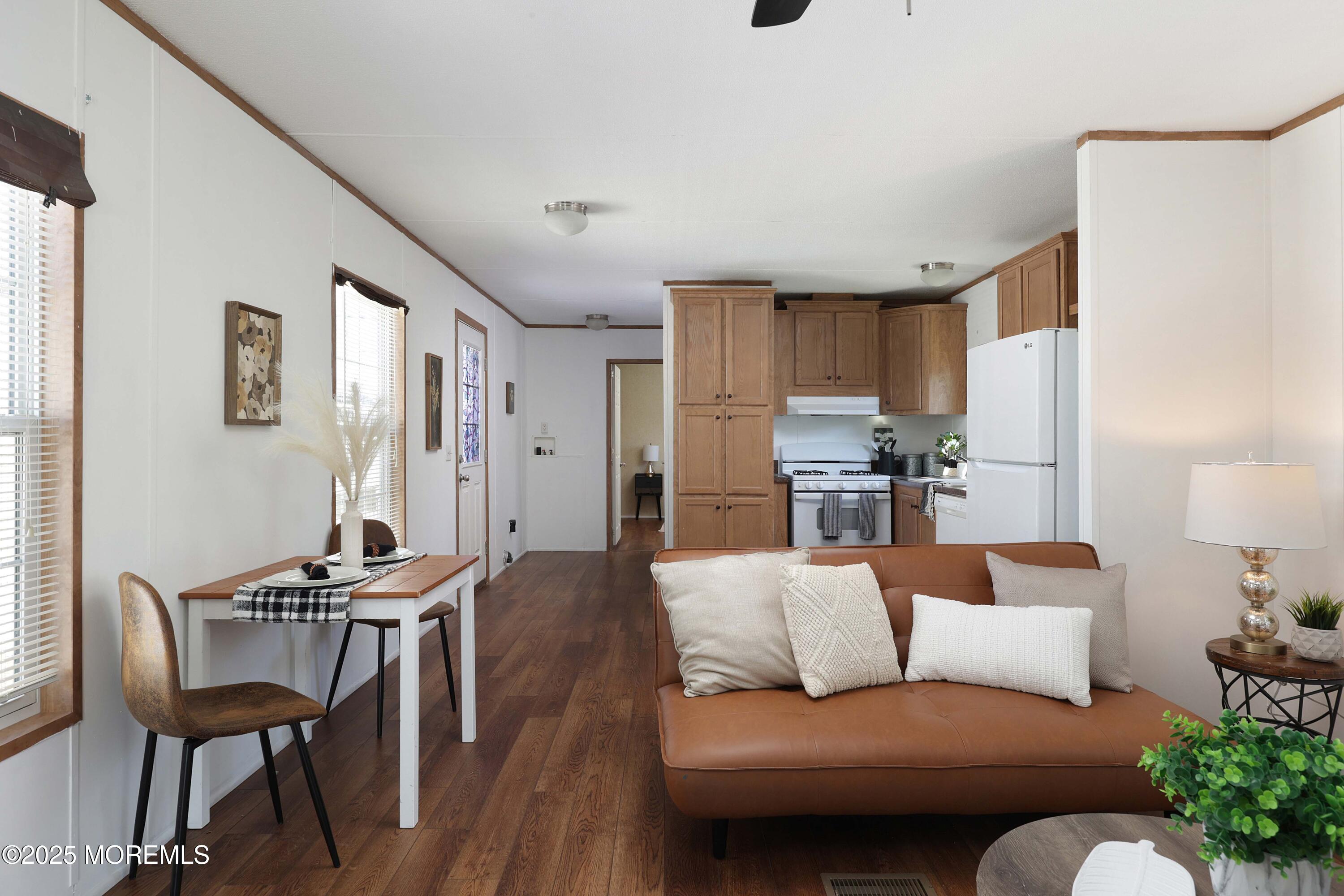 62 Alex Court, Hazlet, New Jersey image 9