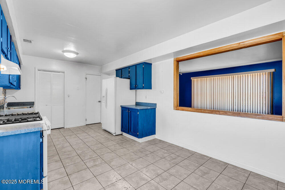 101 Bristlecone Drive, Howell, New Jersey image 12
