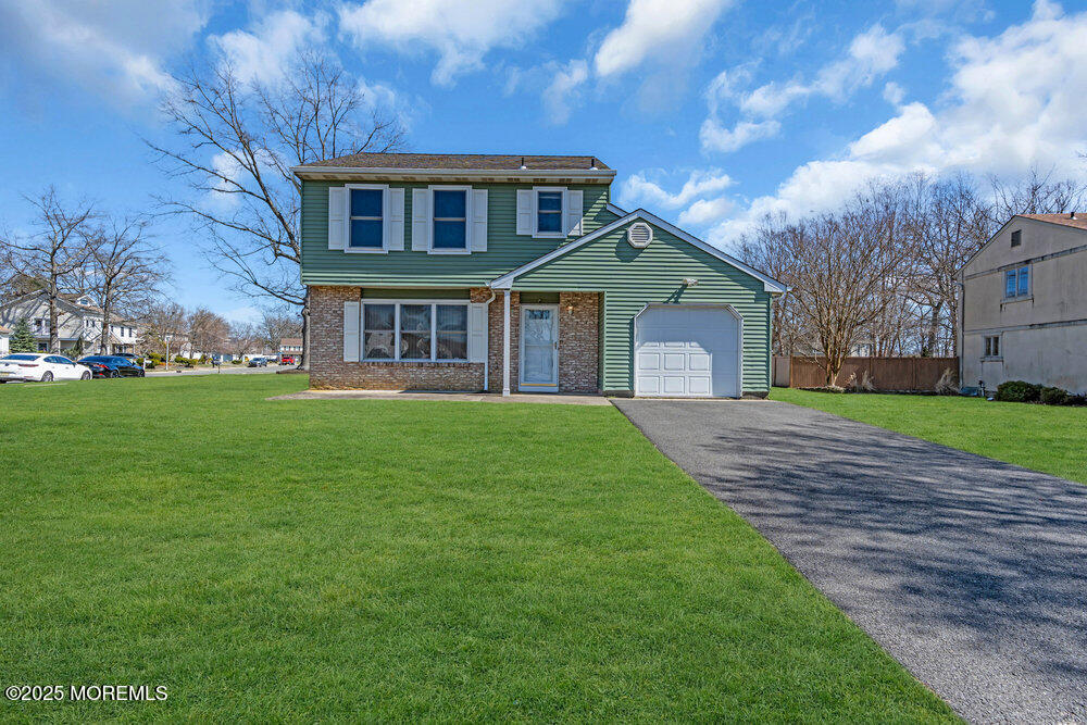 101 Bristlecone Drive, Howell, New Jersey image 1