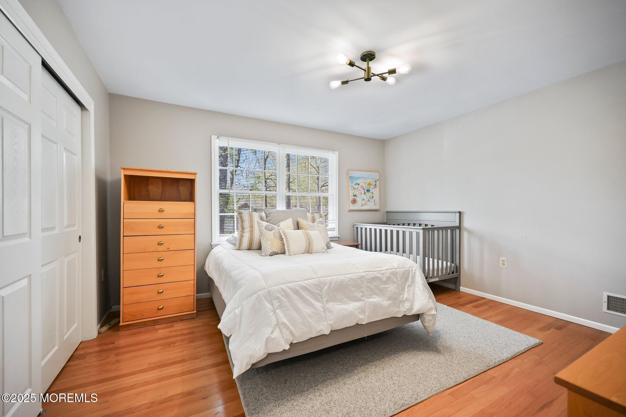 8 Roxbury Lane, Manalapan, New Jersey image 29
