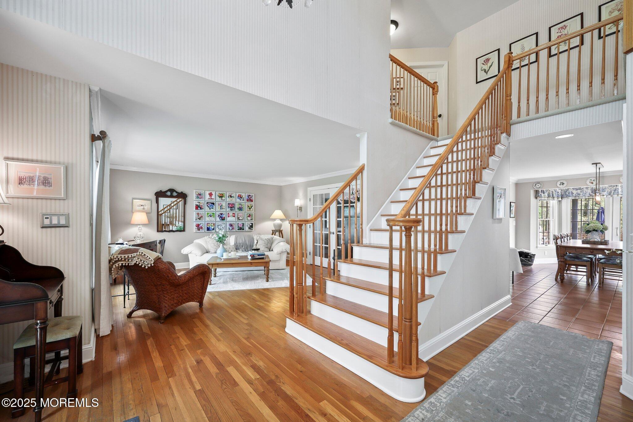 8 Roxbury Lane, Manalapan, New Jersey image 7