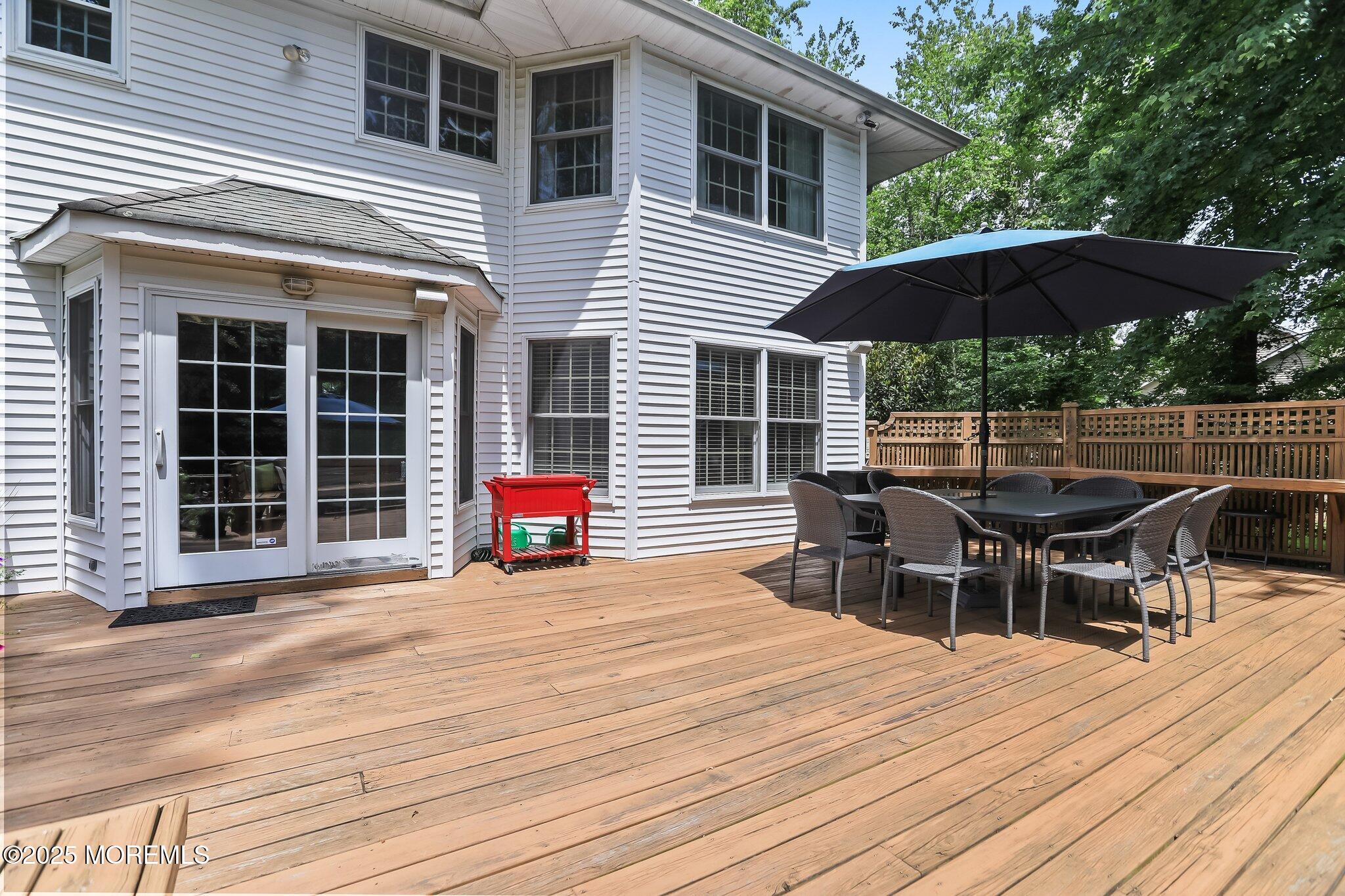 8 Roxbury Lane, Manalapan, New Jersey image 48
