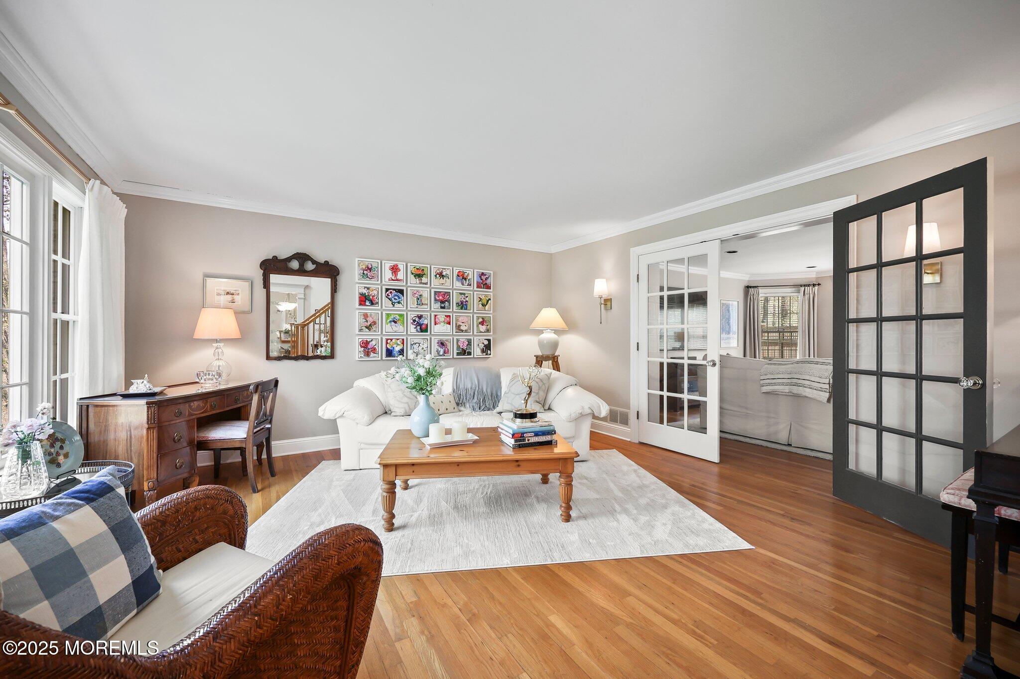 8 Roxbury Lane, Manalapan, New Jersey image 12