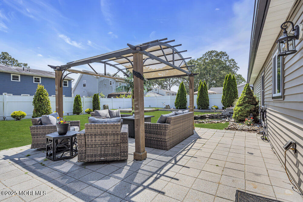 111 Lawrence Drive, Lanoka Harbor, New Jersey image 38