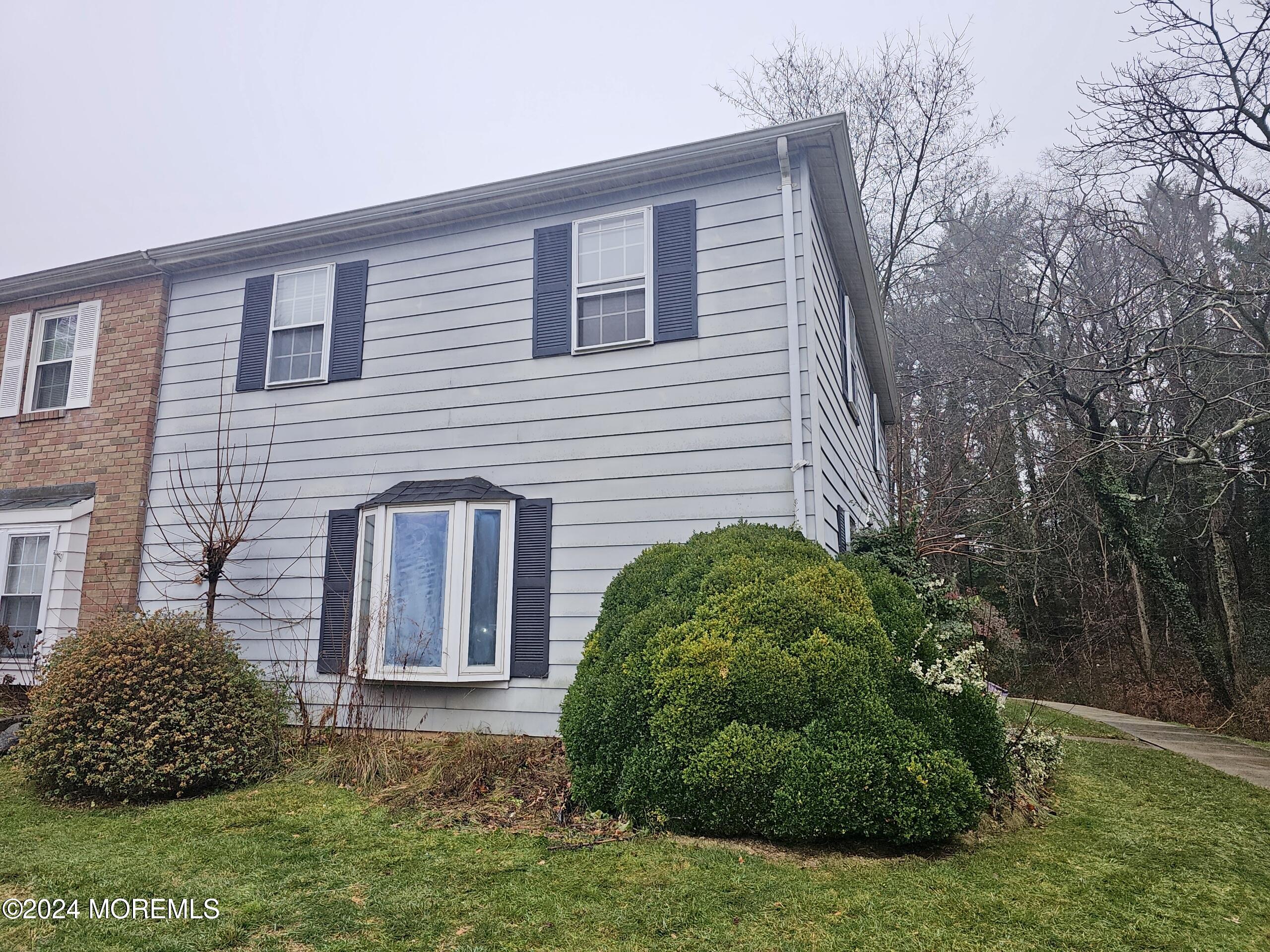 47 Kingsley Way, Freehold, New Jersey image 1