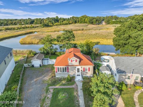 Homes For Sale - 177 Creek Road<br/> Keansburg, NJ 07734