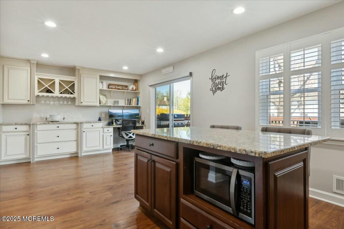 56 Carriage Lane, Englishtown, New Jersey image 14