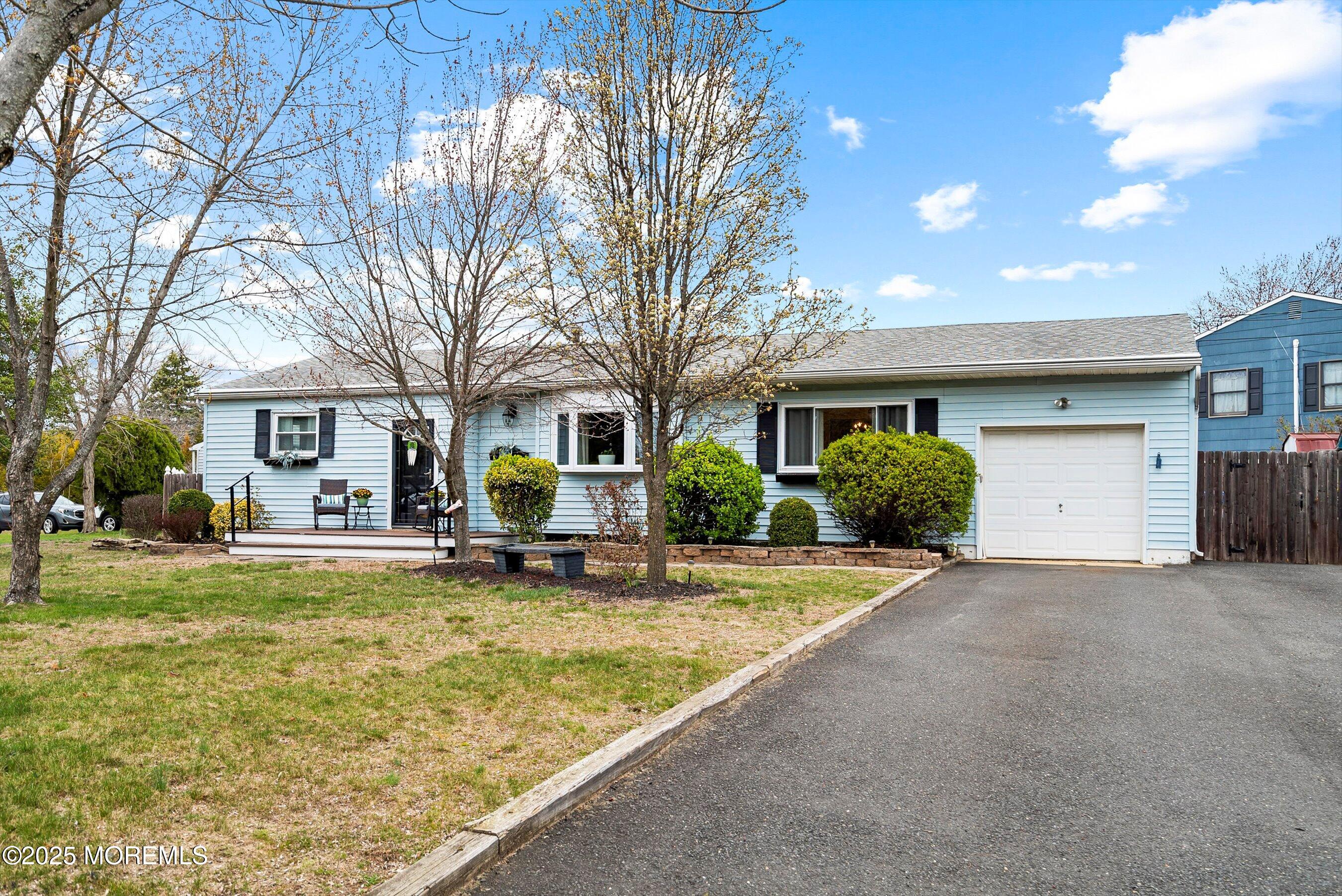 923 Egret Drive, Toms River, New Jersey image 3