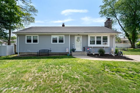 837 Cable Avenue Beachwood NJ 08722