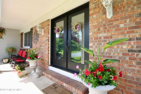 41 Hidden Stream Road, Freehold, NJ 07728 - MLS#: 22505423