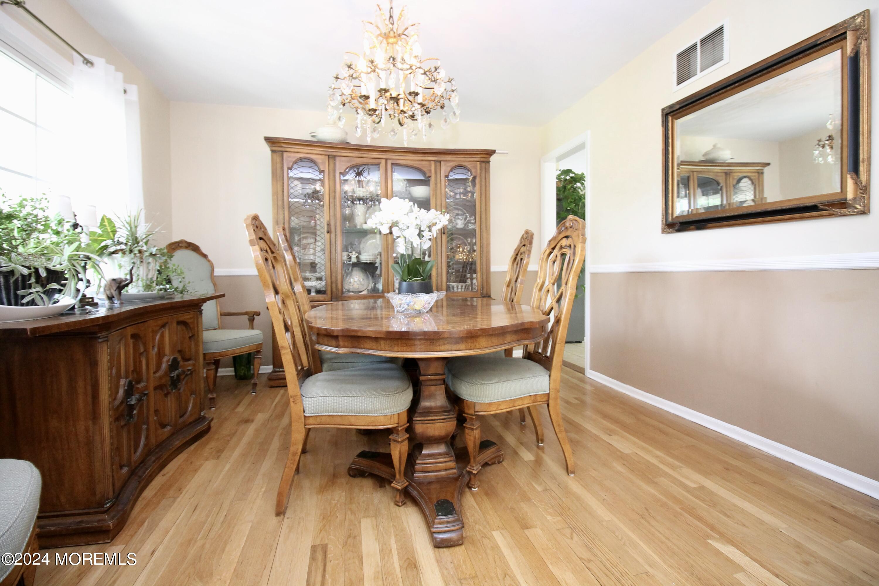 41 Hidden Stream Road, Freehold, New Jersey image 9