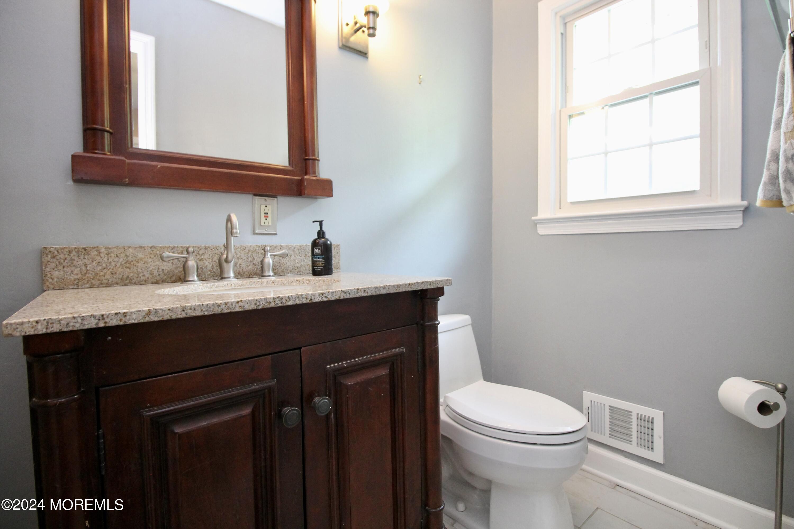 41 Hidden Stream Road, Freehold, New Jersey image 27