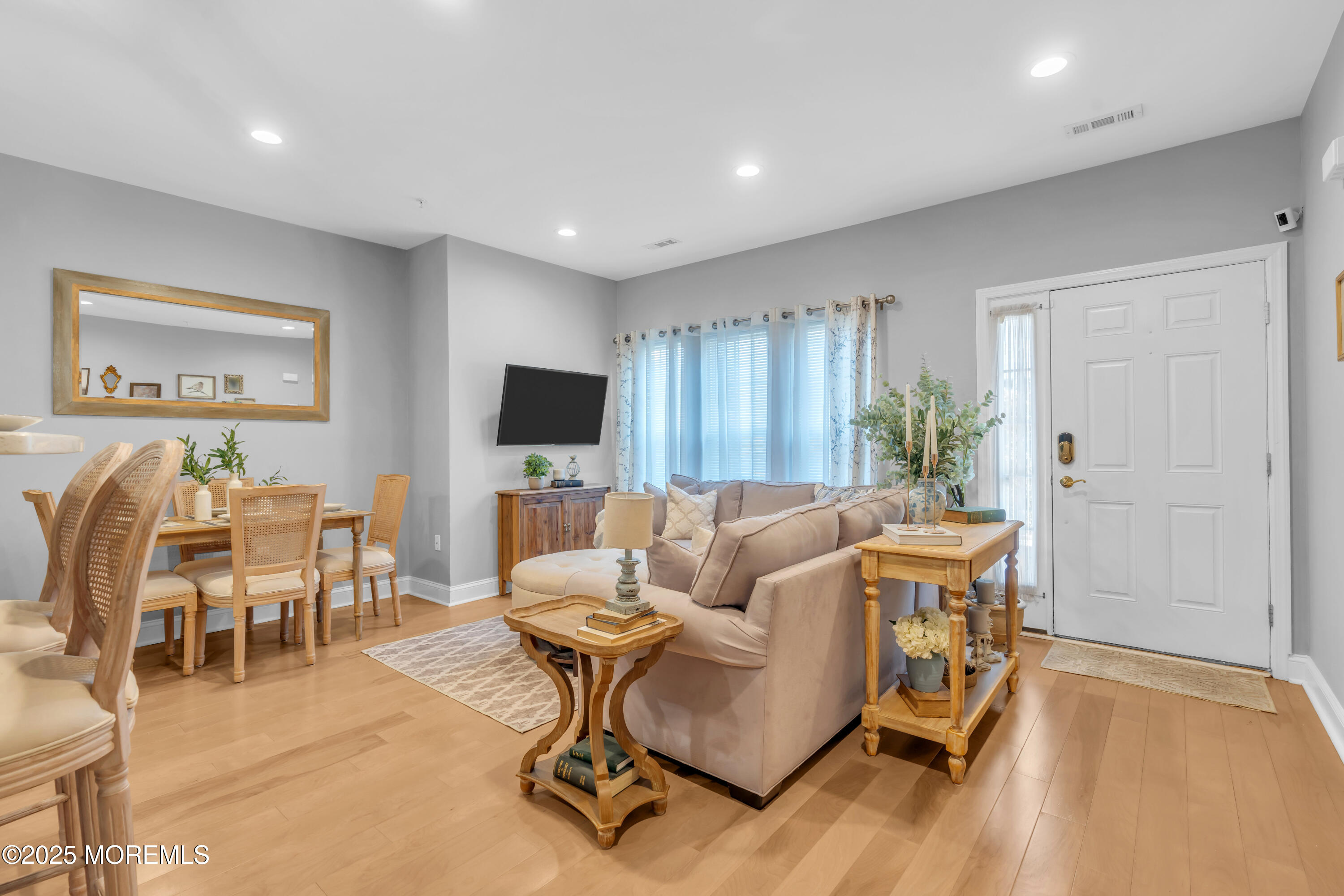 38 Swan Court #1038, Delanco, New Jersey image 4