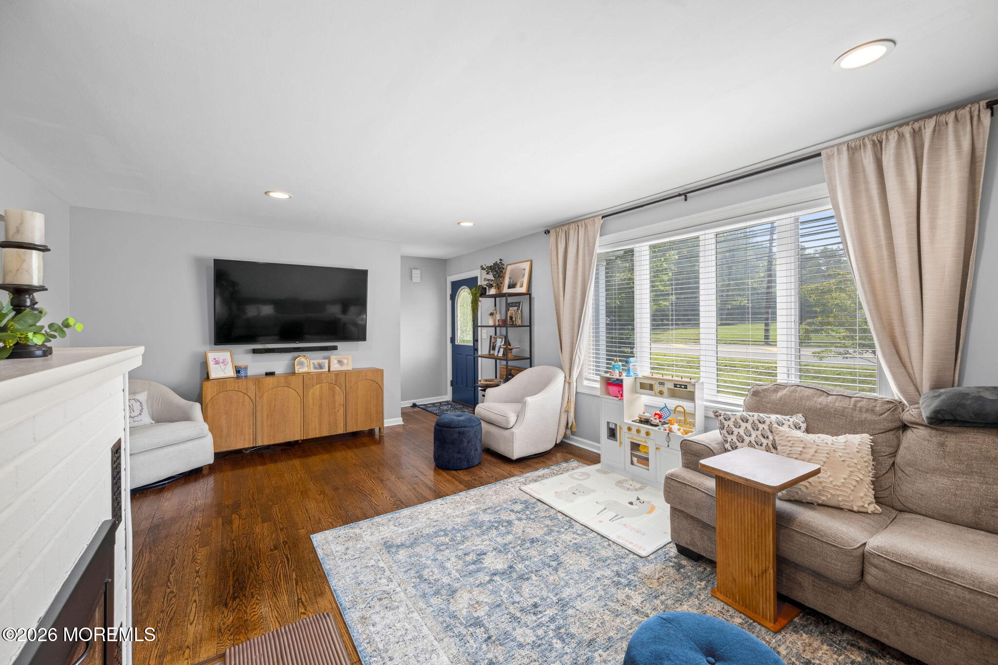 213 Lloyd Road