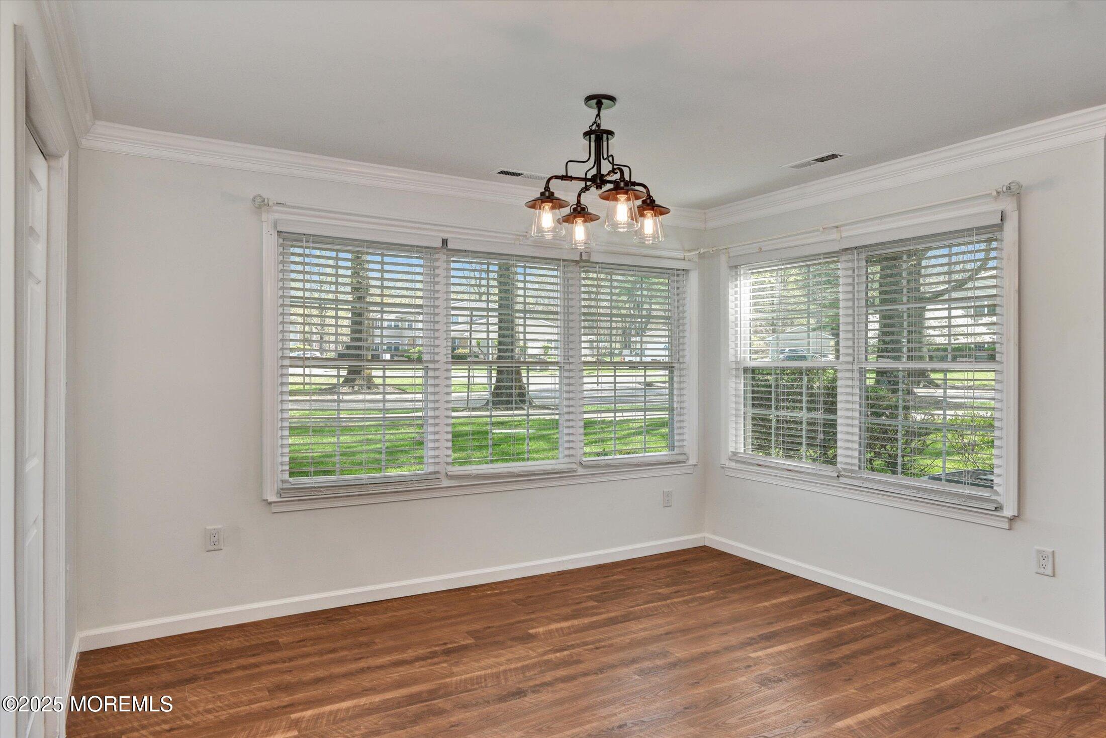 13 Boxwood Terrace, Red Bank, New Jersey image 12