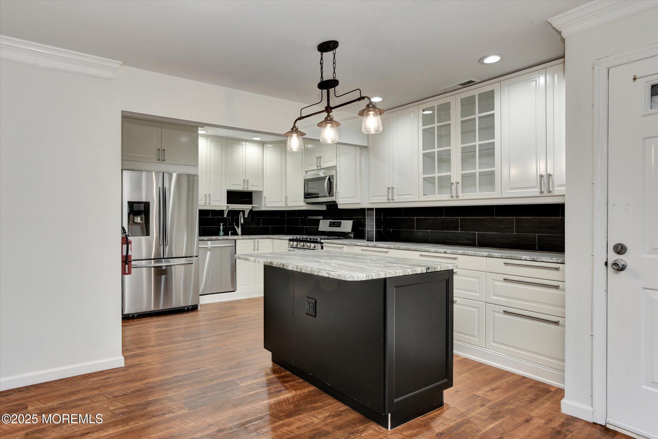 13 Boxwood Terrace, Red Bank, New Jersey image 17