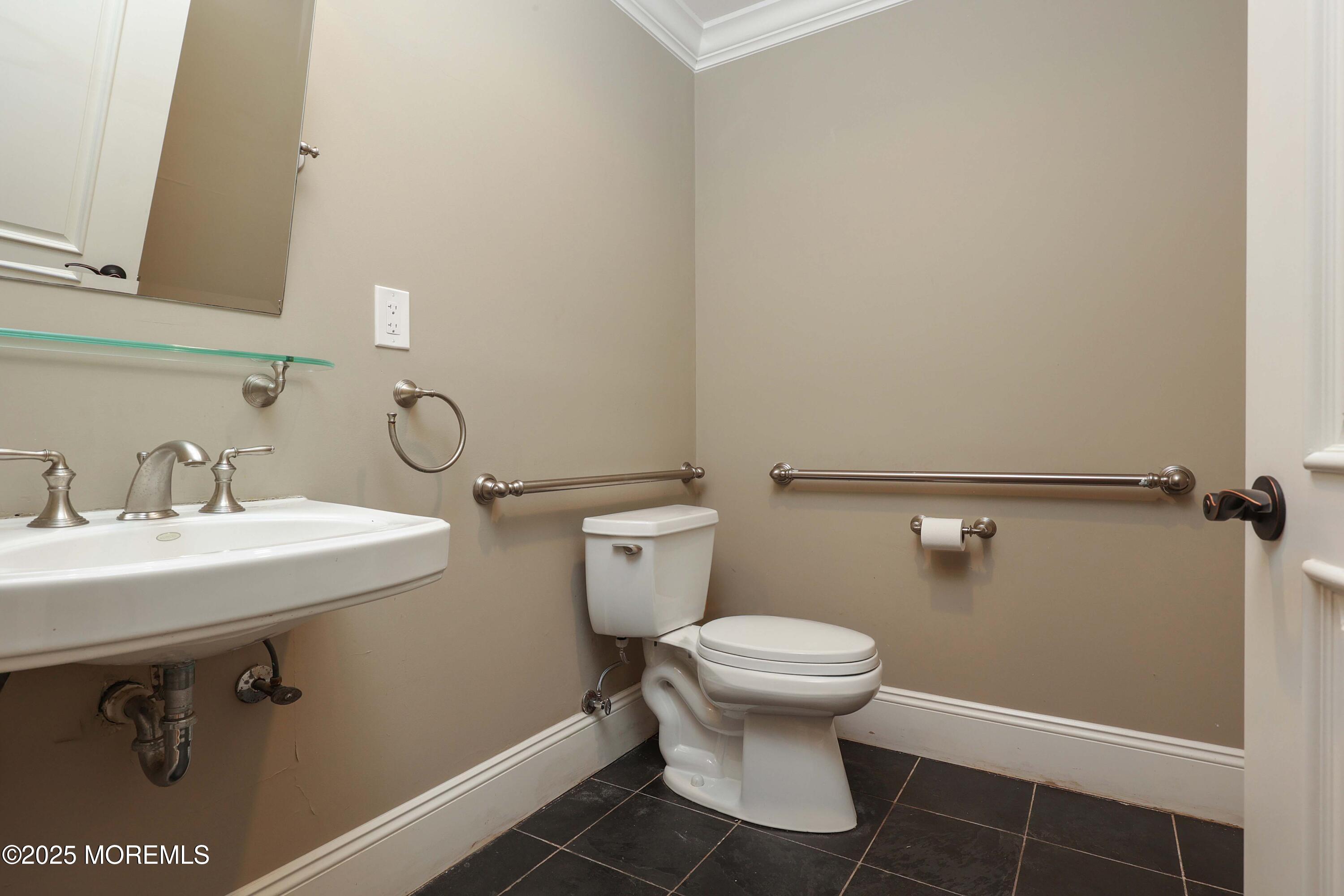 205 Bay Avenue, Highlands, New Jersey image 23