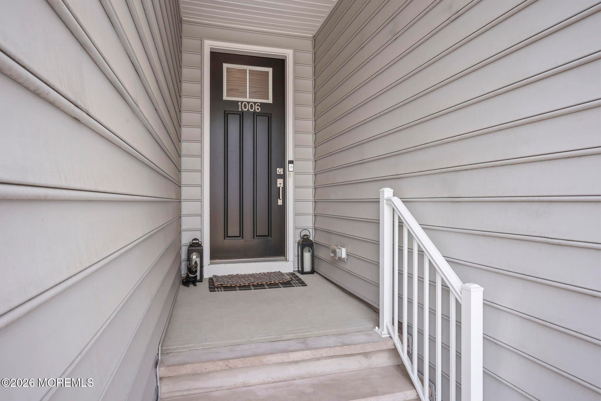 1006 Pheasant Lane #204