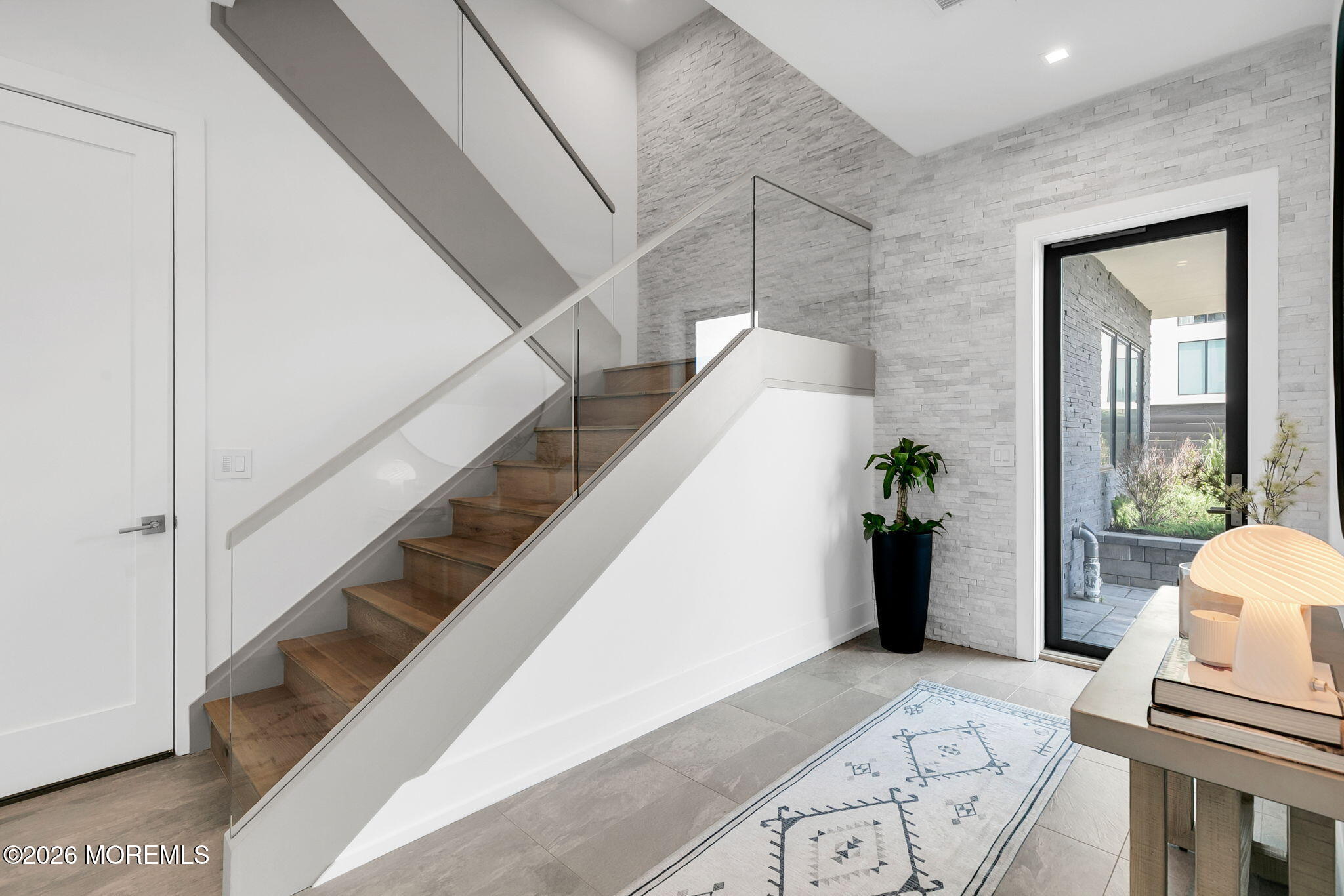 200 Ocean Avenue N 5