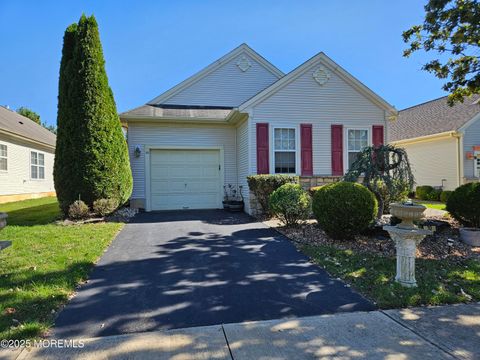 Photo of 32 Gabriella Circle, Manchester, NJ 08759 (MLS # 22531100)
