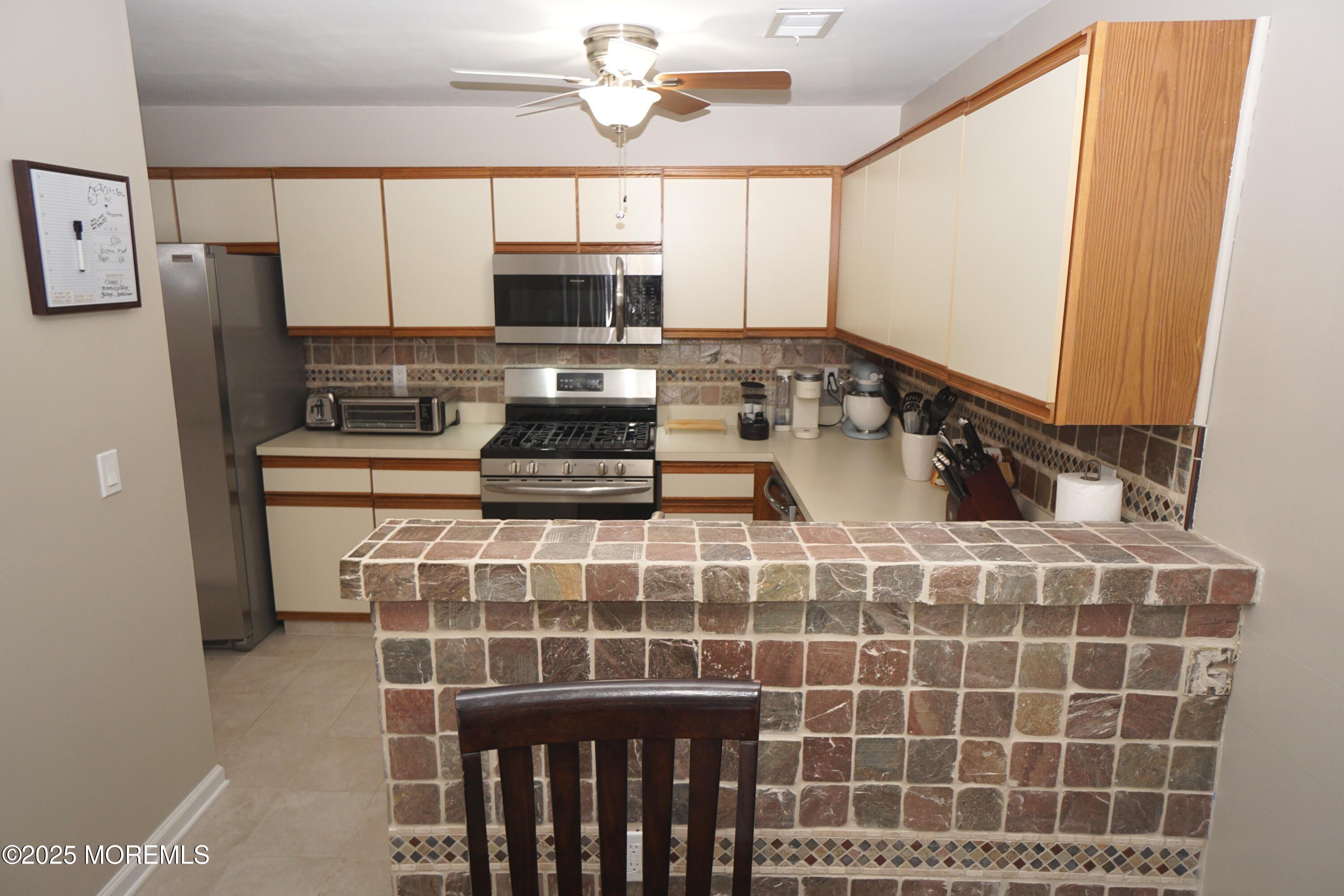 22 Red Fox Court, Tinton Falls, South Dakota image 7
