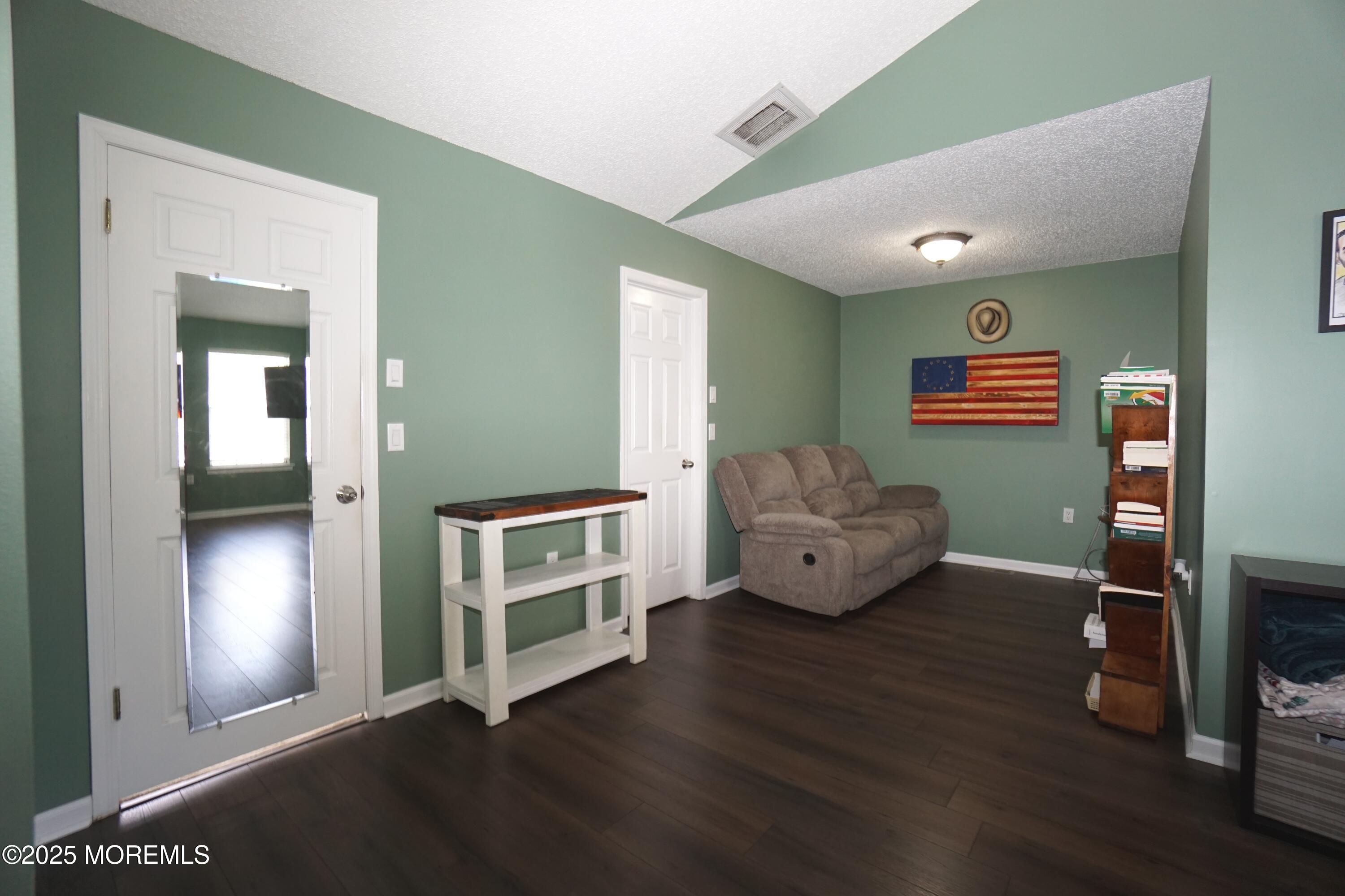 22 Red Fox Court, Tinton Falls, South Dakota image 12