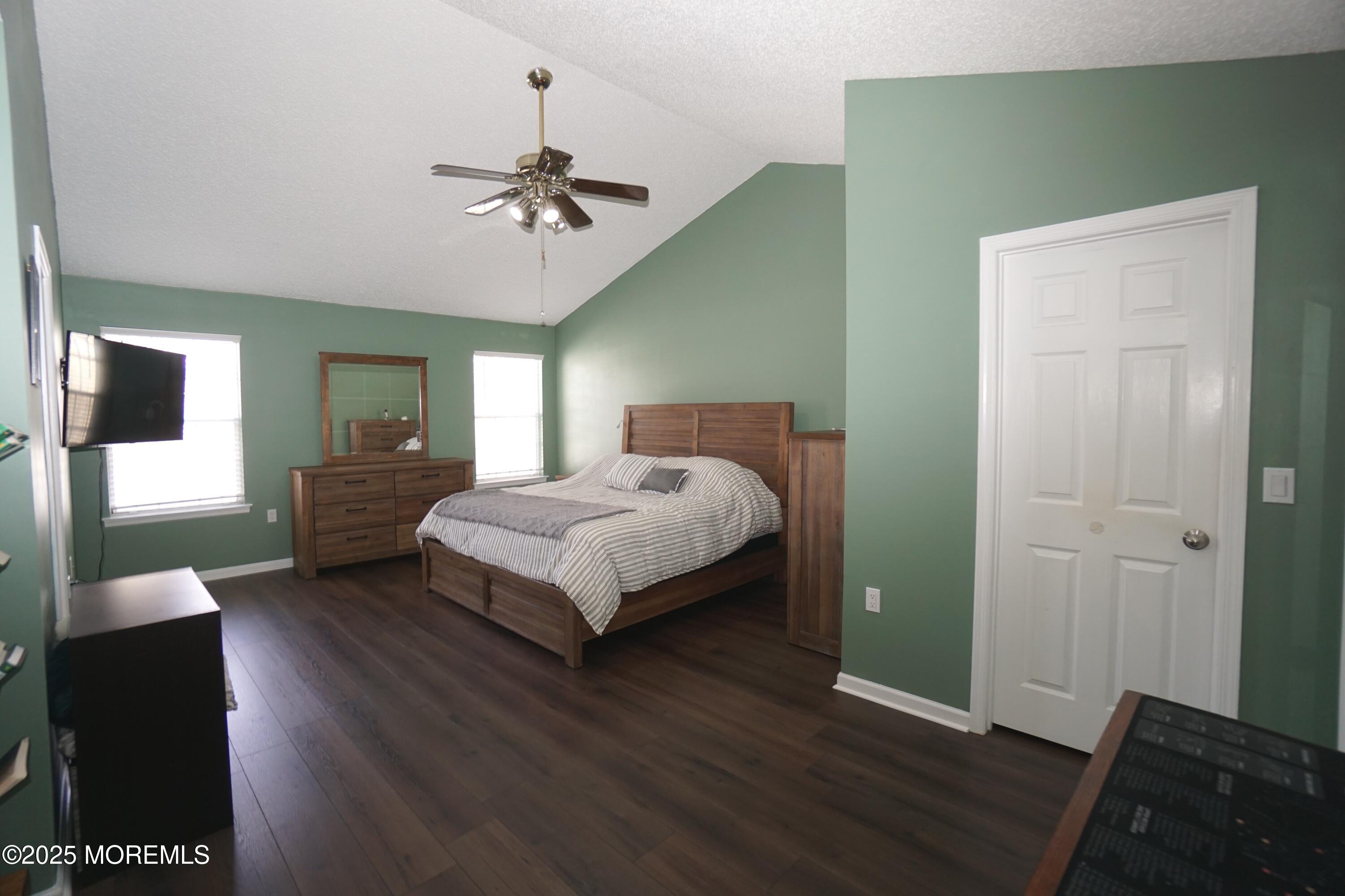 22 Red Fox Court, Tinton Falls, South Dakota image 11