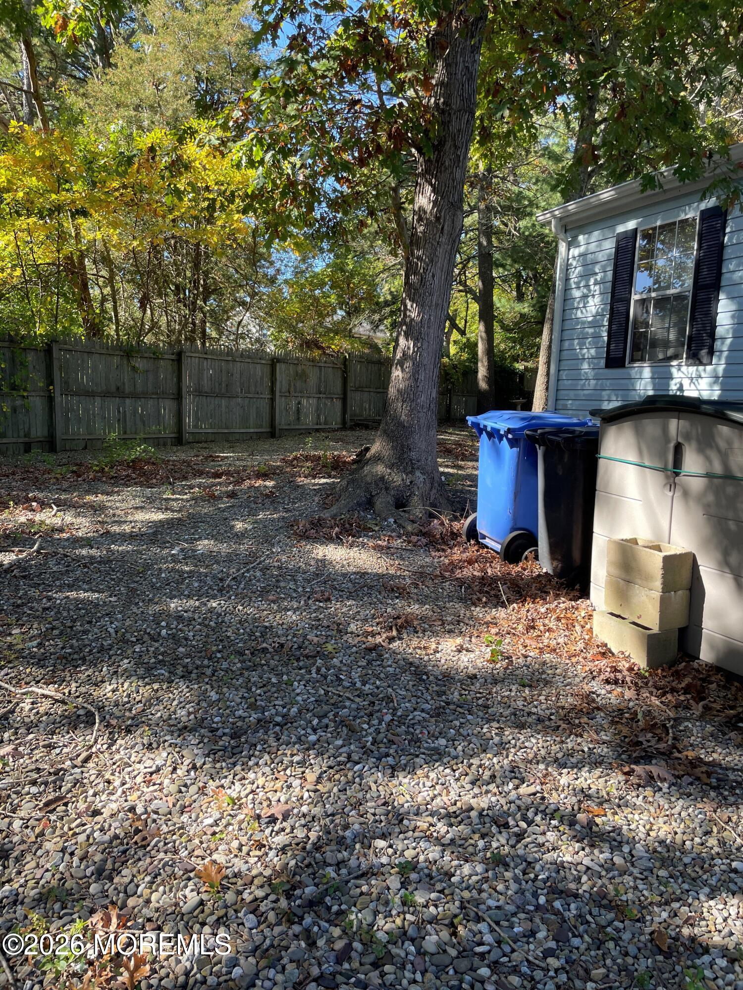 25 Oak Tree Lane