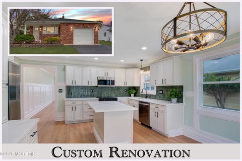 Homes For Sale - 9 Port Royal Drive<br/> Toms River, NJ 08757