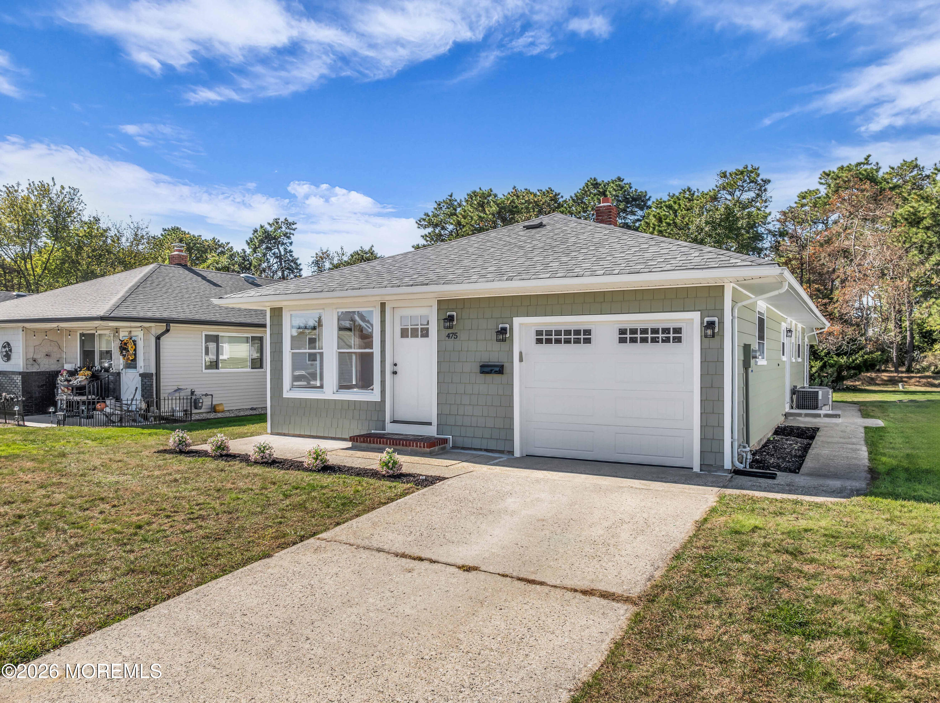 475 Saint Thomas Drive
