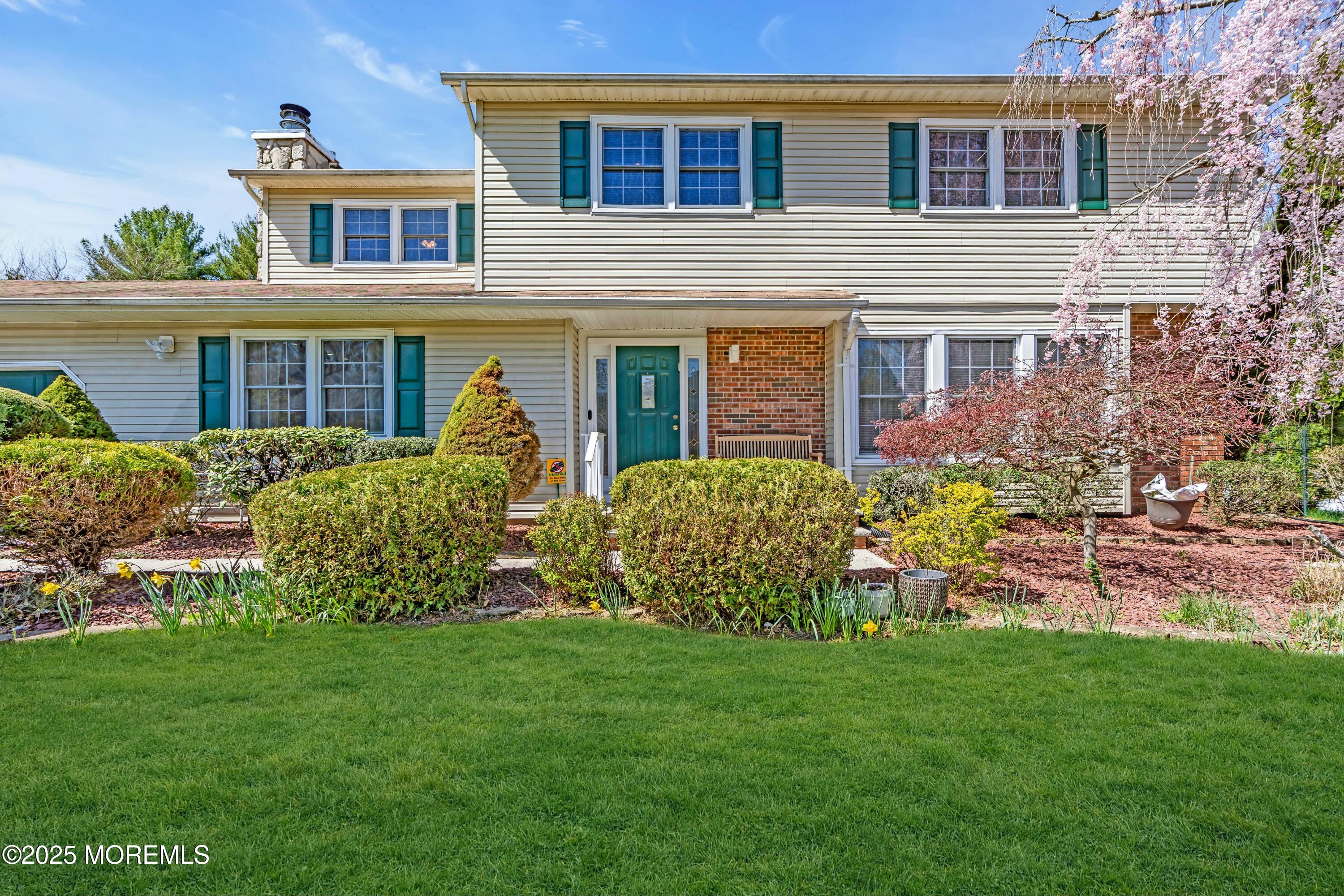 4 Chesley Court, Morganville, New Jersey image 3