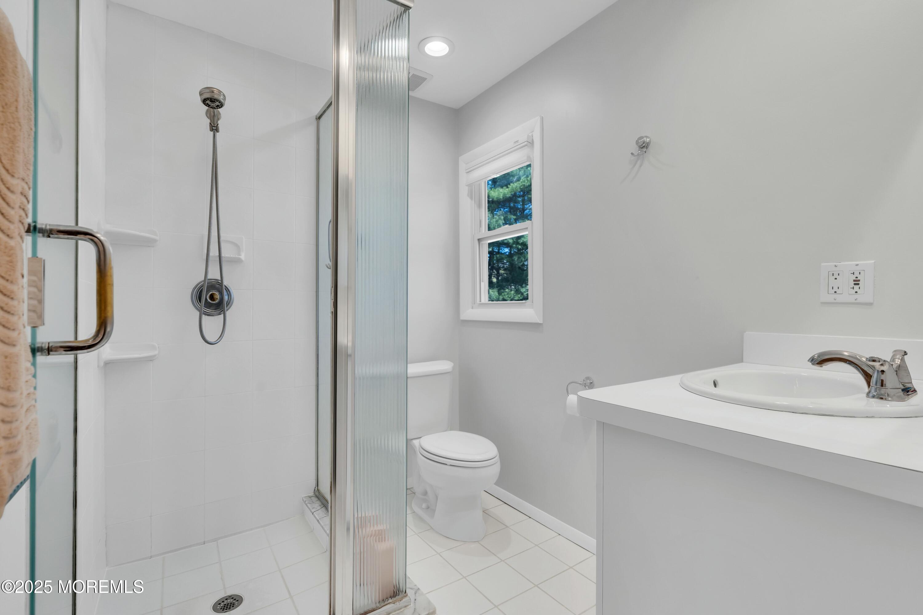 4 Chesley Court, Morganville, New Jersey image 25