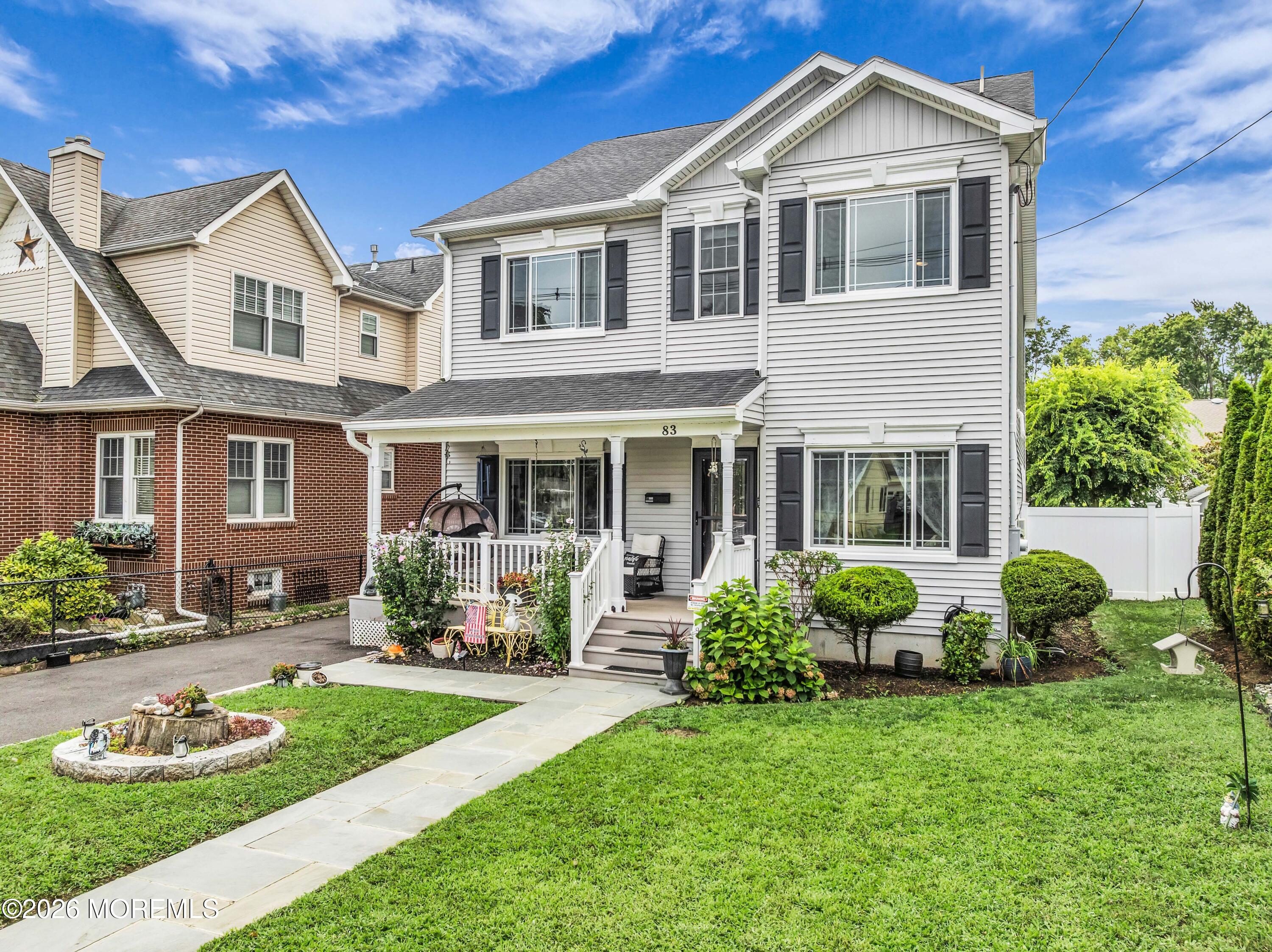 83 Center Avenue