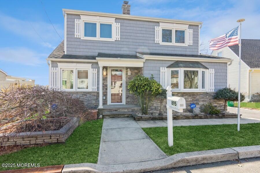 895 Woodmere Drive, Keyport, New Jersey image 1
