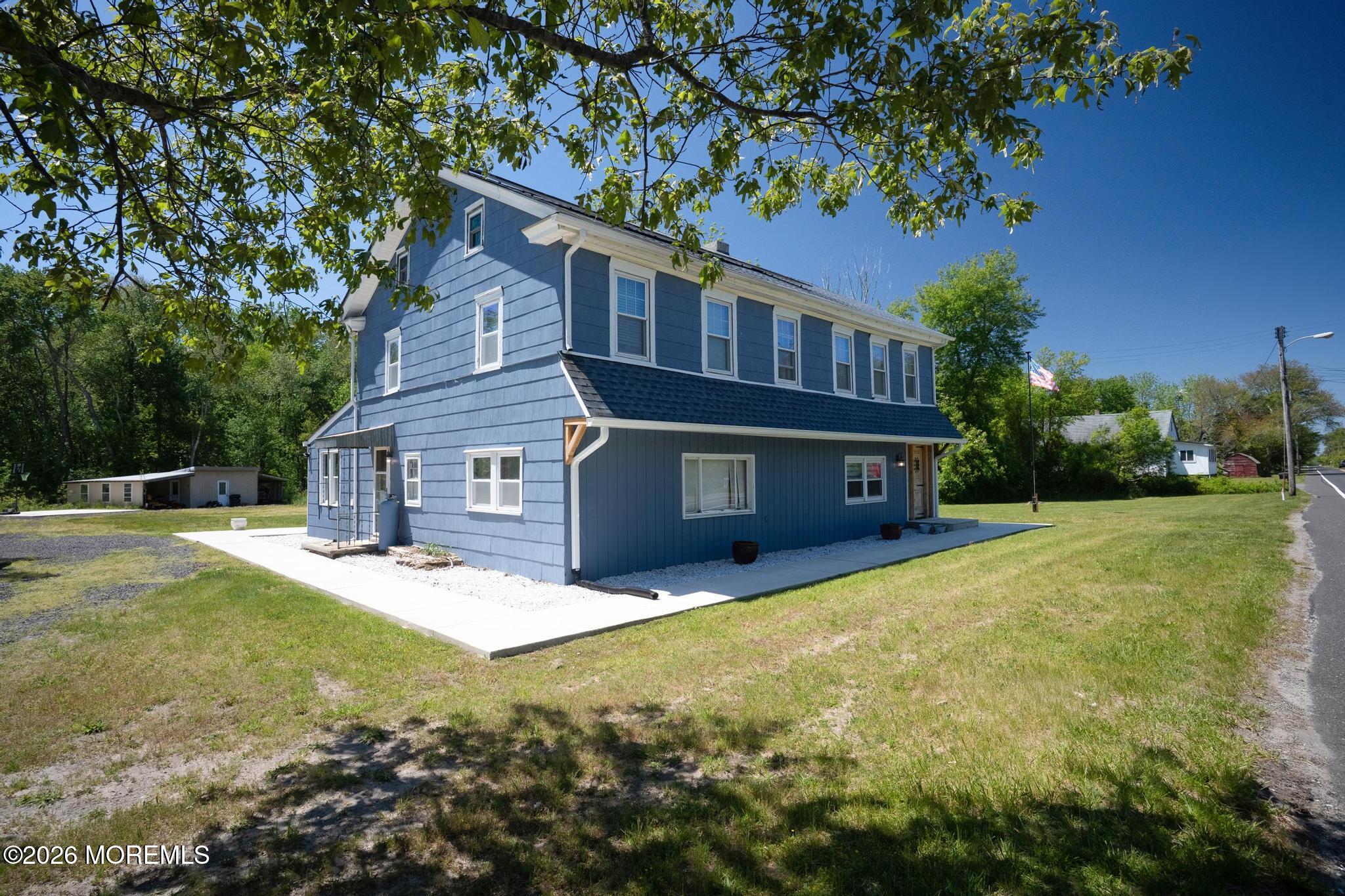 1714 Route 542