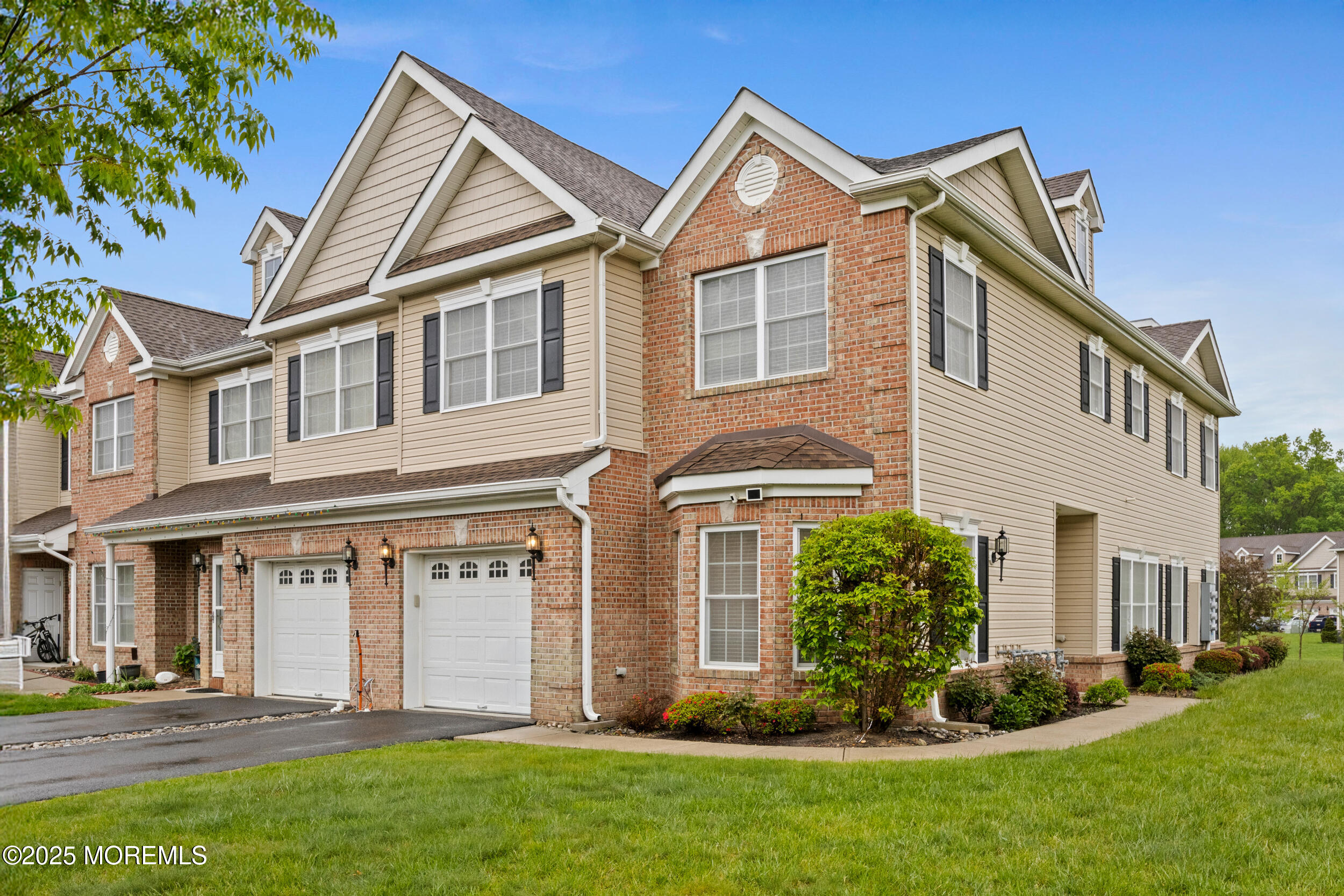 43 Morgan Way #43, Monroe Township, New Jersey image 2