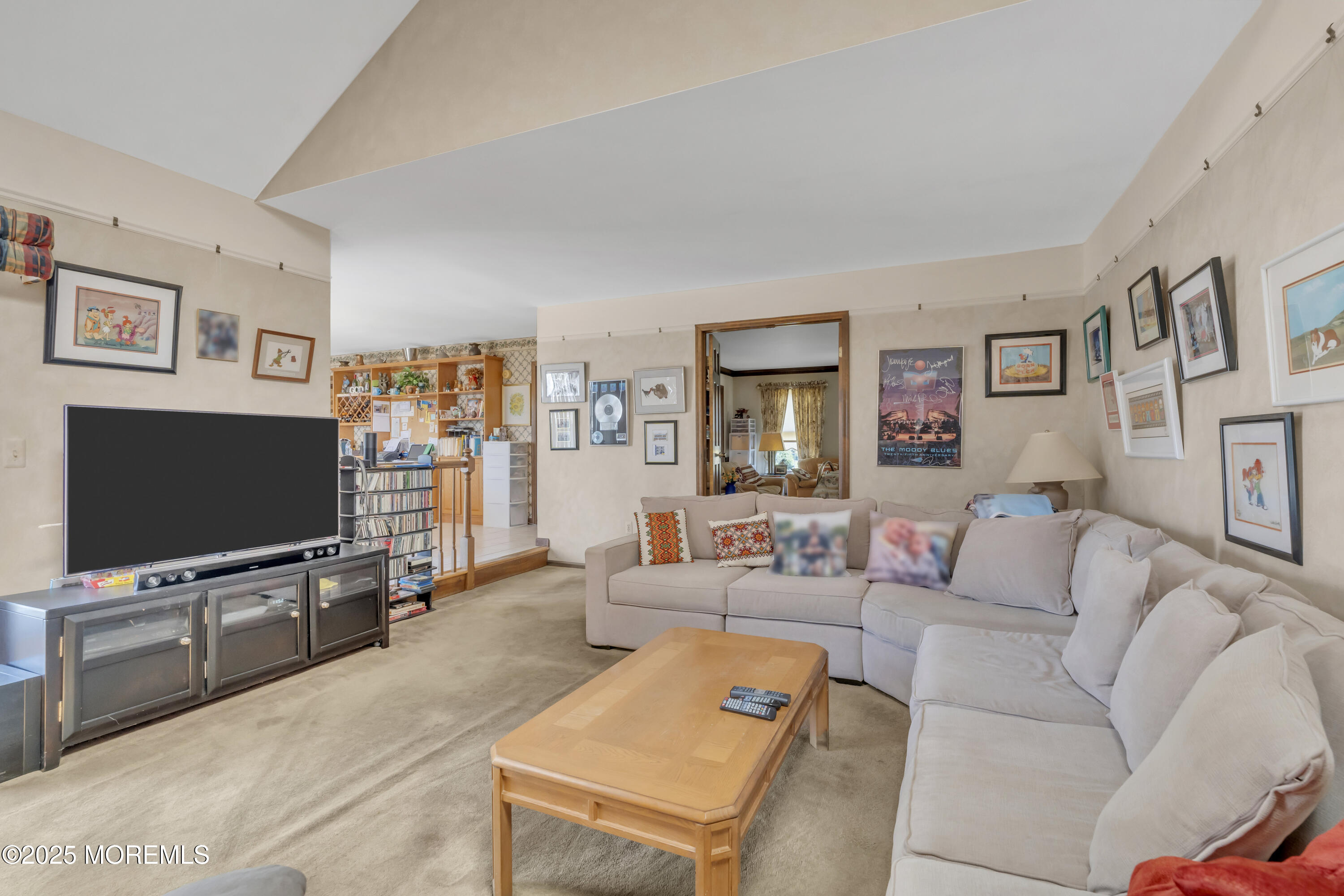 24 Laird Road, Middletown, New Jersey image 14