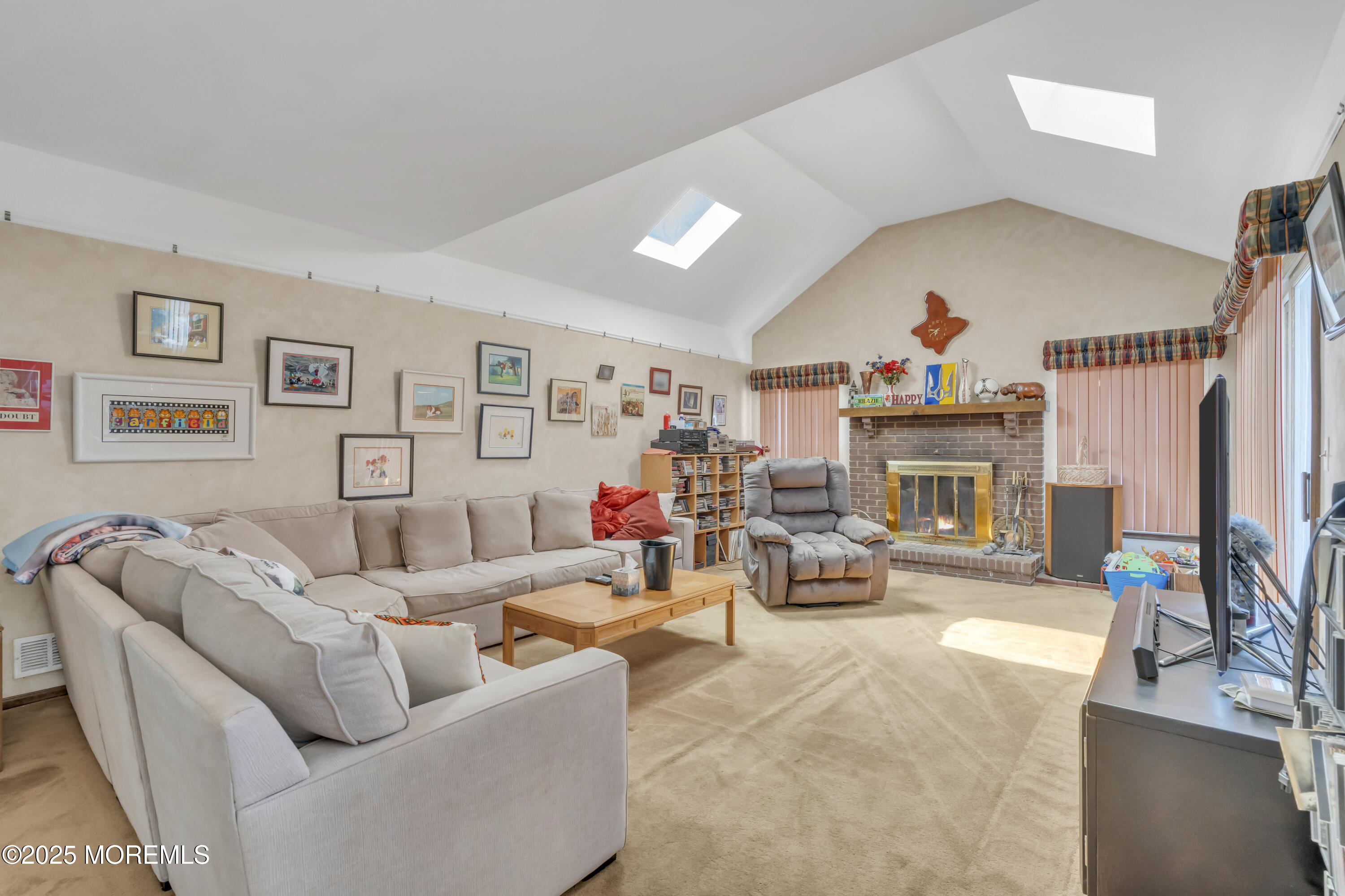 24 Laird Road, Middletown, New Jersey image 13