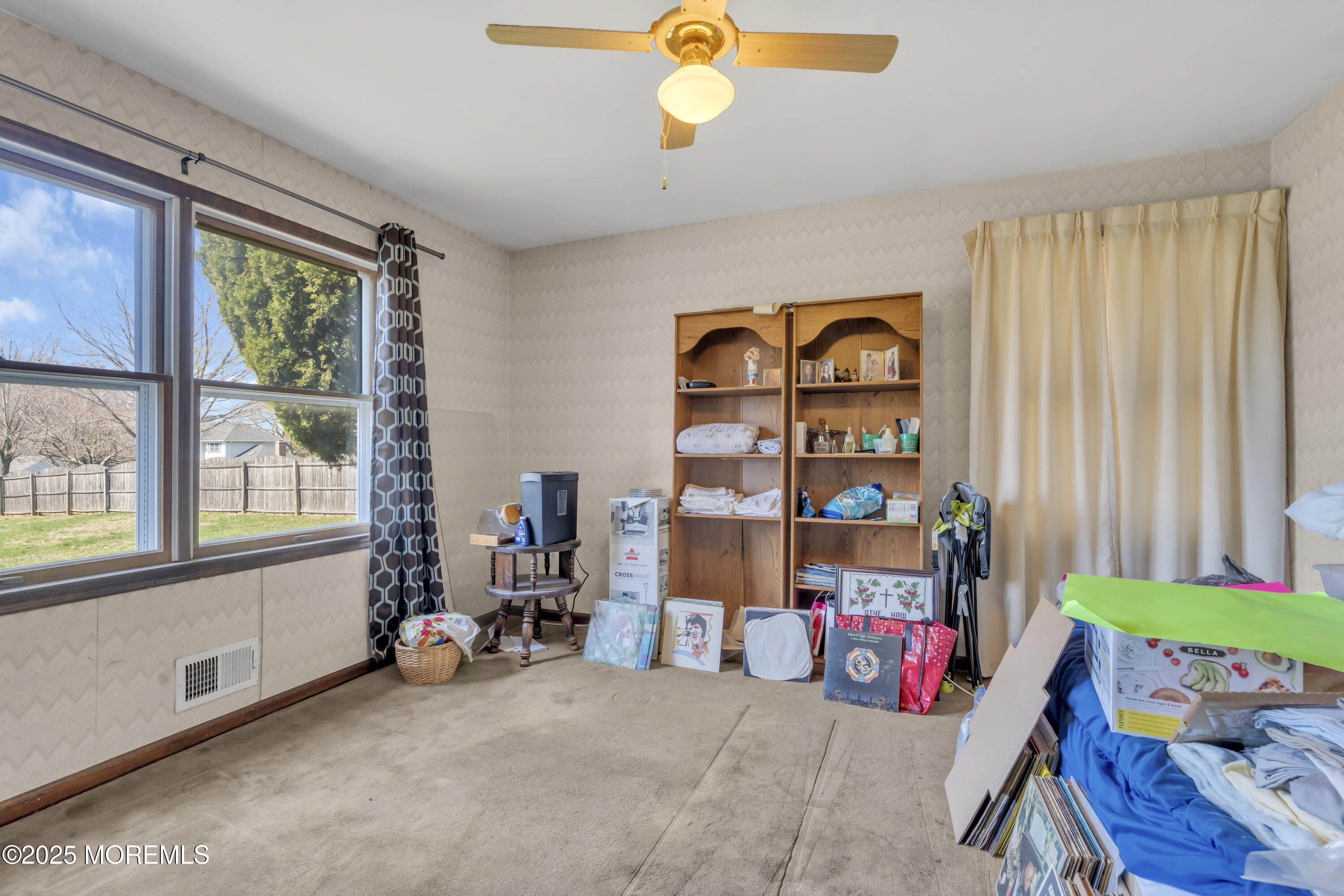 24 Laird Road, Middletown, New Jersey image 15