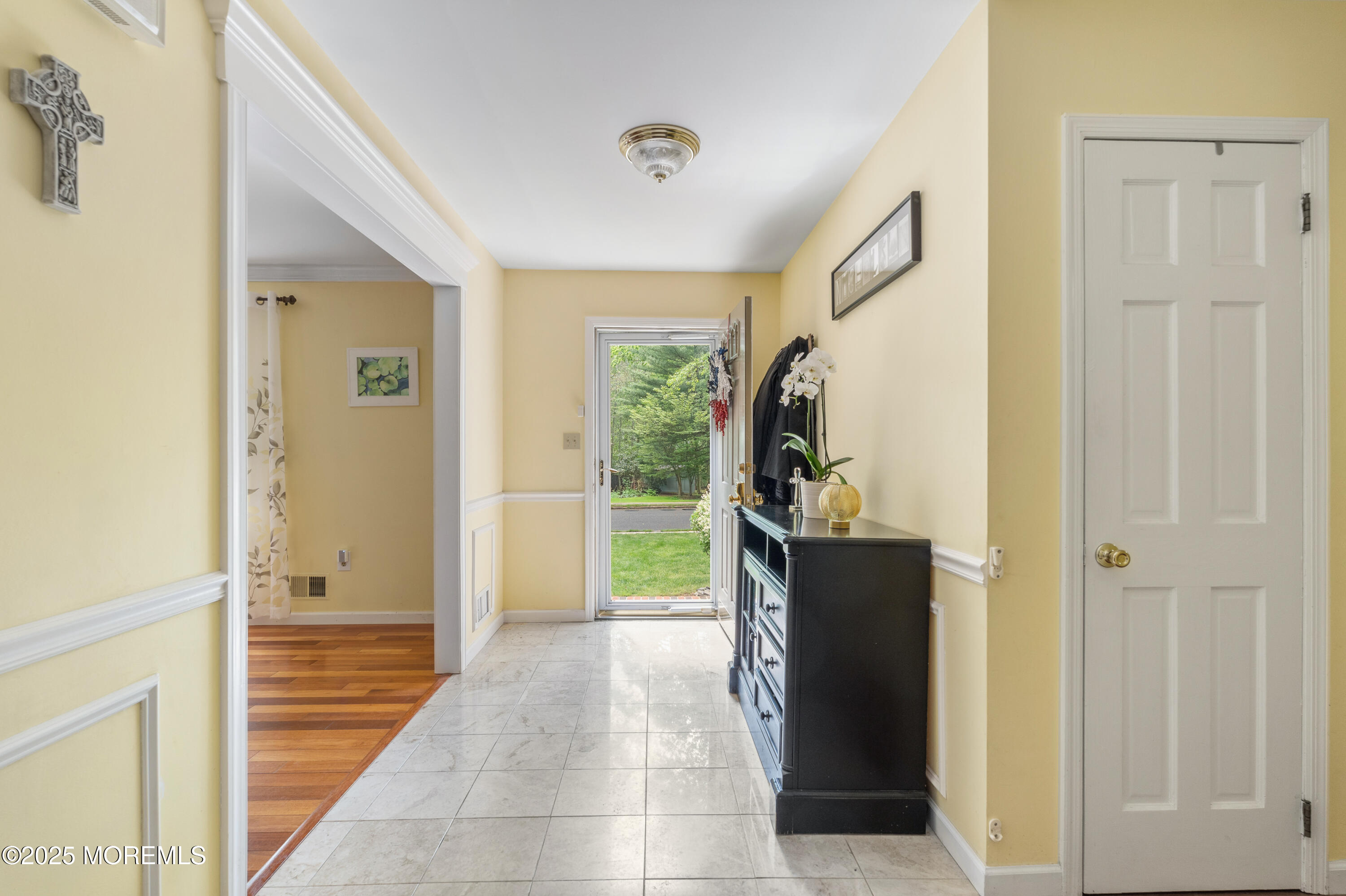 800 Buchanan Boulevard, Red Bank, New Jersey image 3