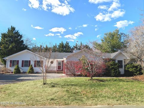 Photo of 318 Eleanor Road, Forked River, NJ 08731 (MLS # 22534806)