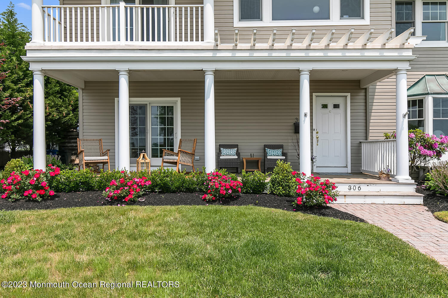 306 Ocean Road