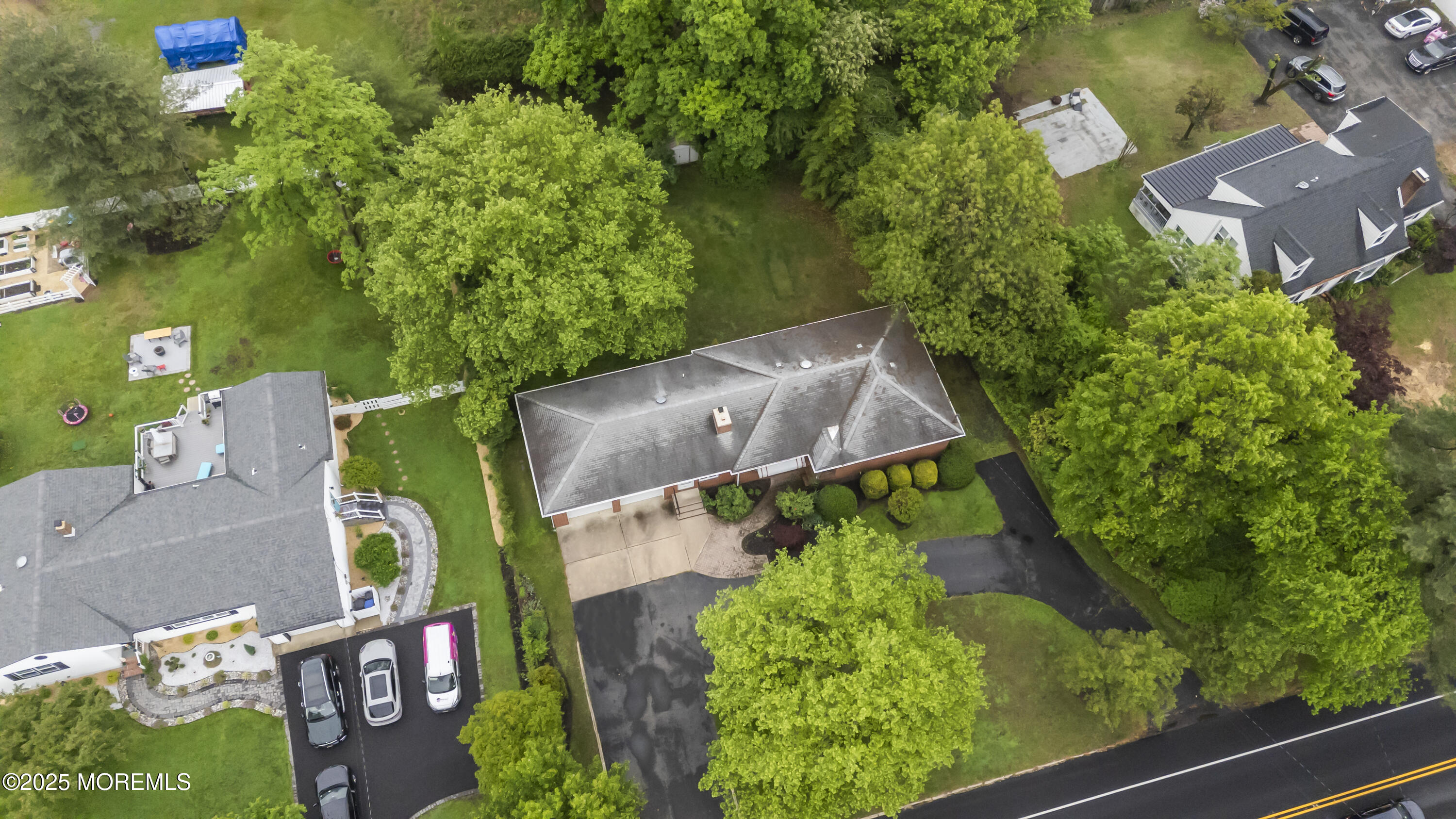 624 Lloyd Road, Aberdeen, New Jersey image 37