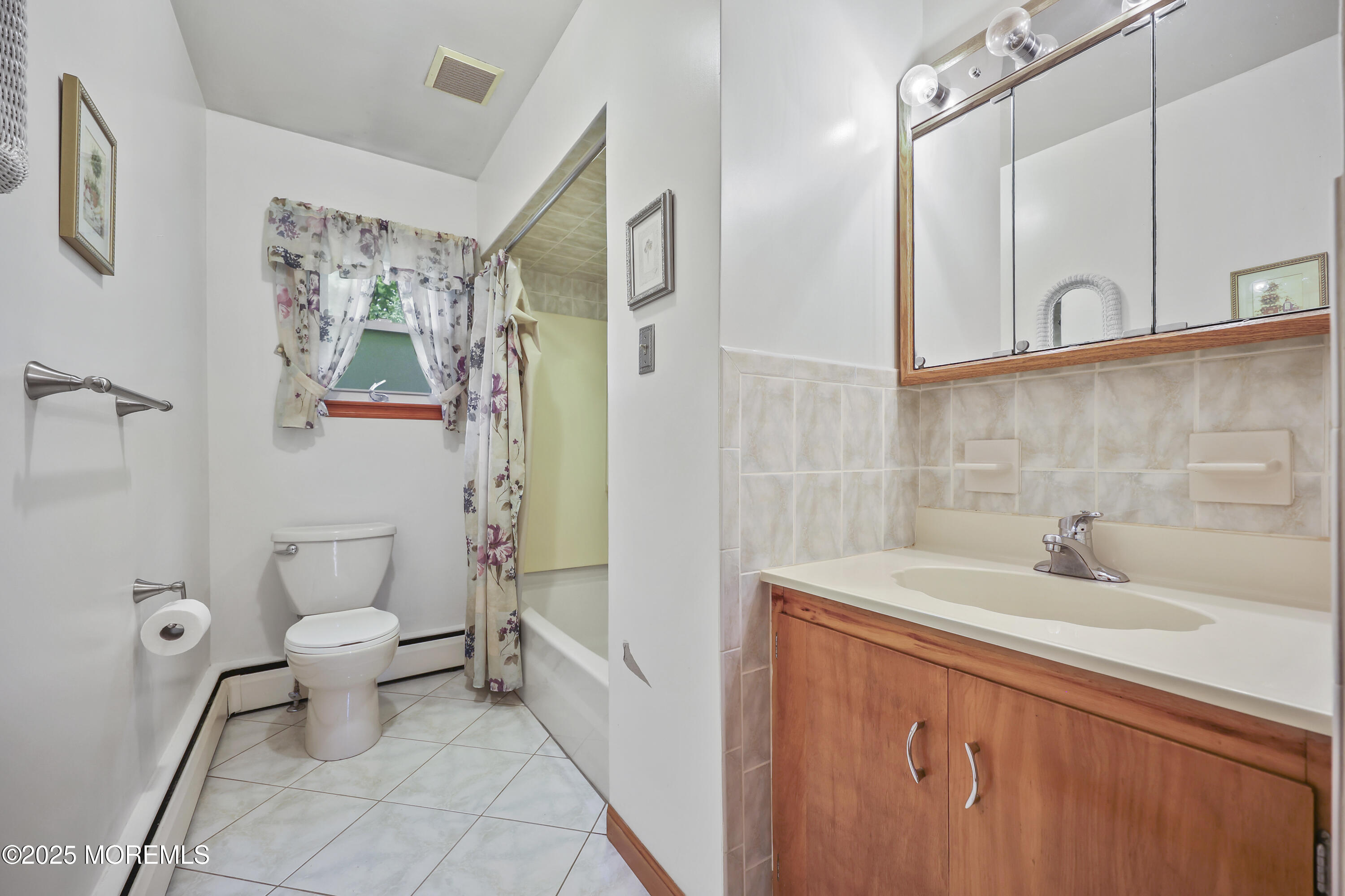 624 Lloyd Road, Aberdeen, New Jersey image 25