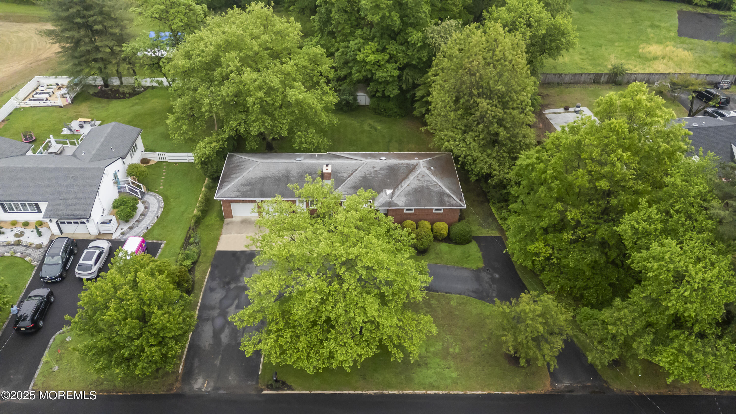 624 Lloyd Road, Aberdeen, New Jersey image 40
